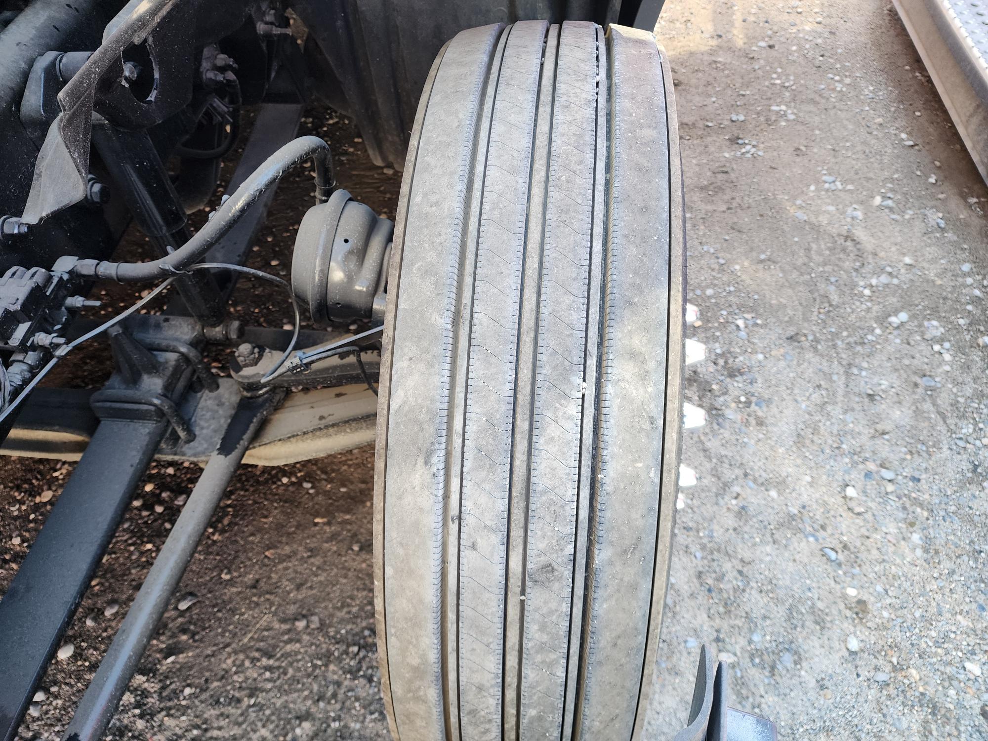 2023 FREIGHTLINER CASCADIA 126SLP - image 12