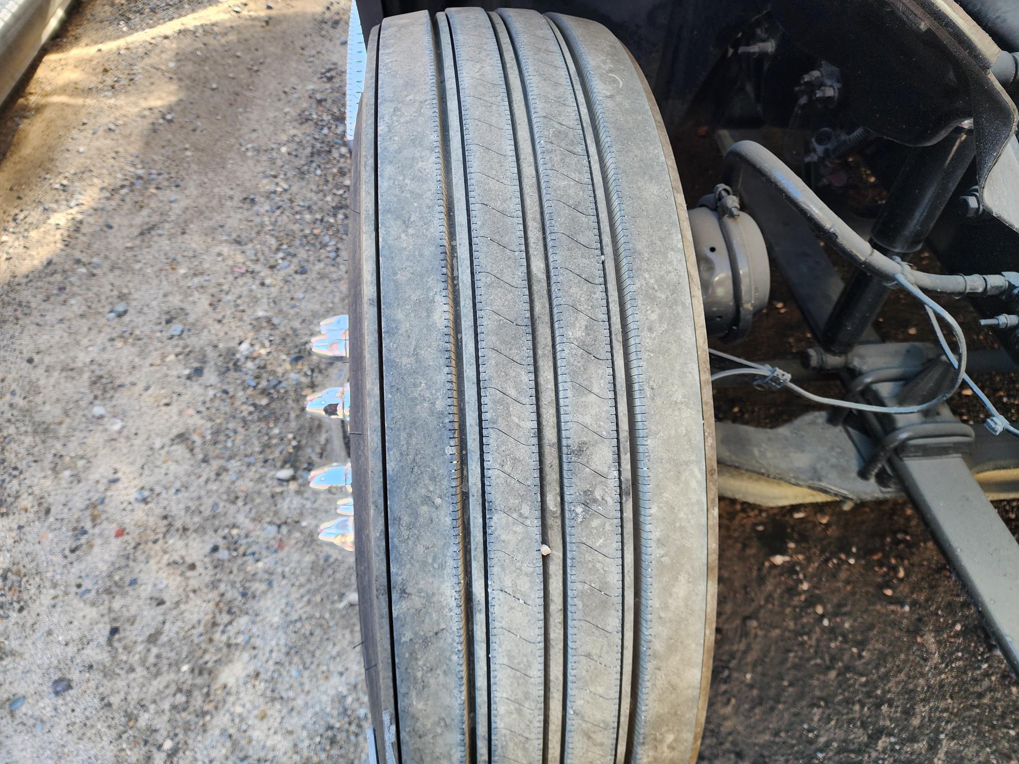 2023 FREIGHTLINER CASCADIA 126SLP - image 11