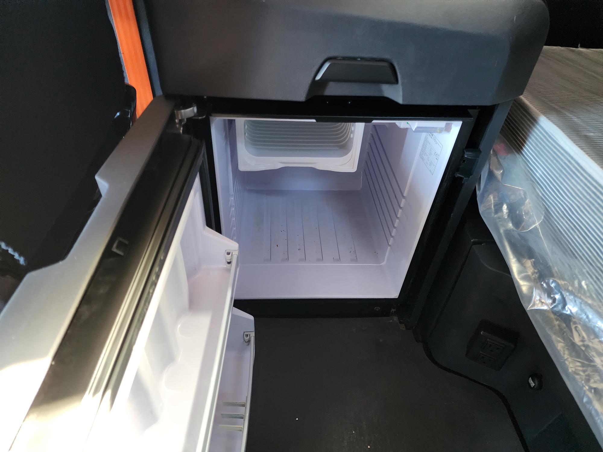 2023 FREIGHTLINER CASCADIA 126SLP - image 20