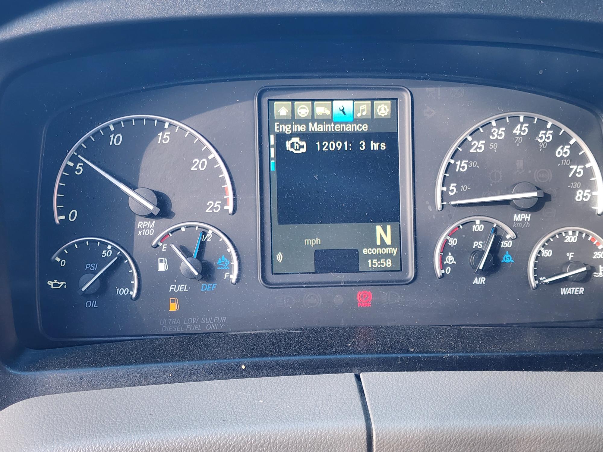 2021 FREIGHTLINER CASCADIA 126SLP - image 14