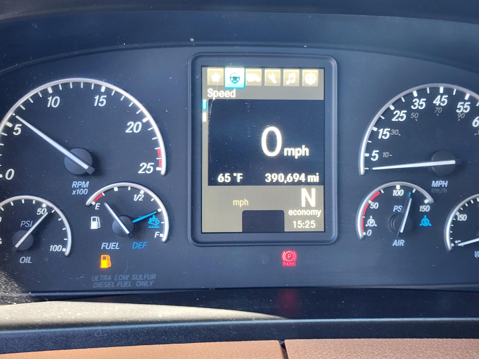 2020 FREIGHTLINER CASCADIA 126SLP - image 14