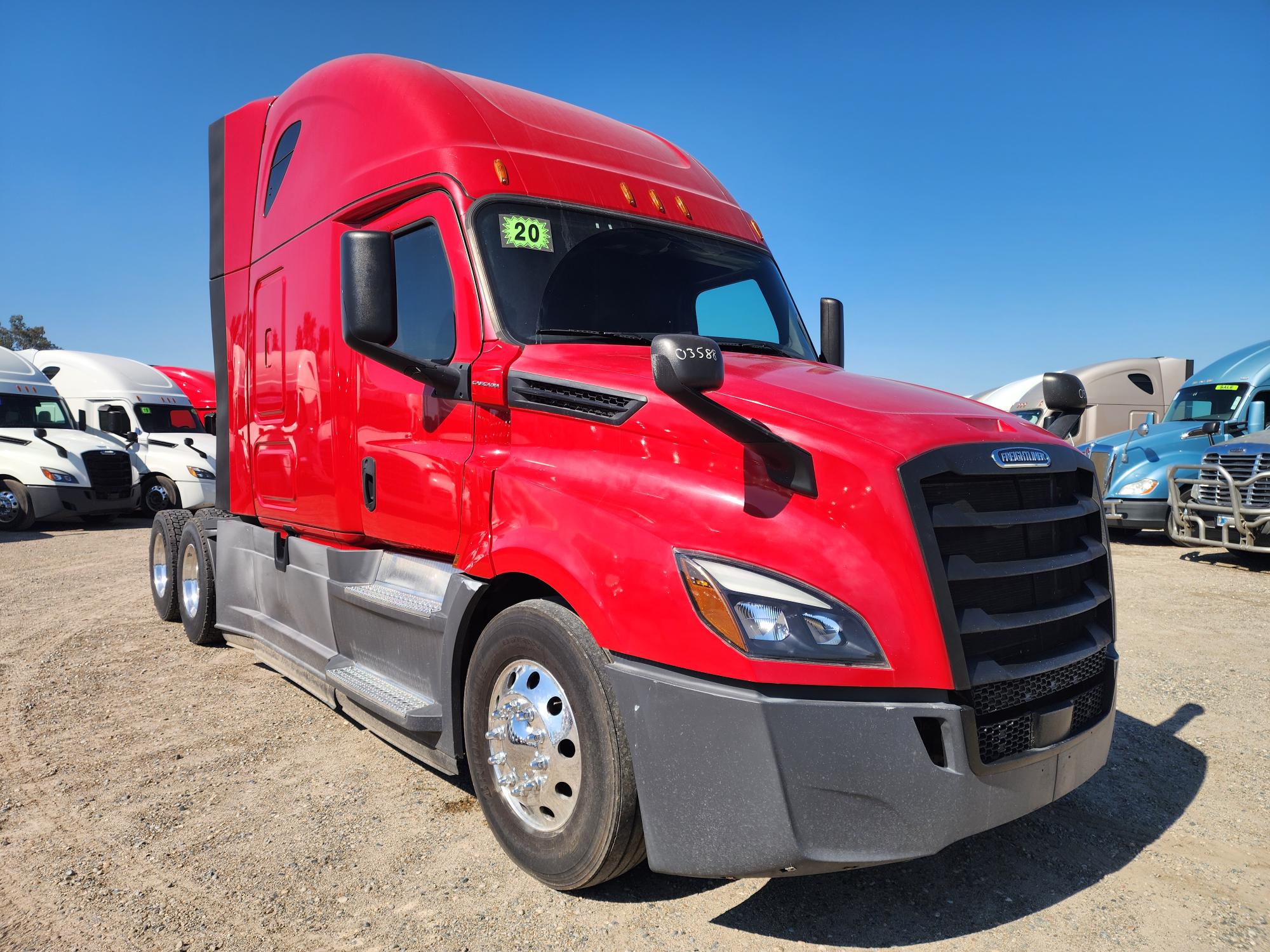 2020 FREIGHTLINER CASCADIA 126SLP - image 8