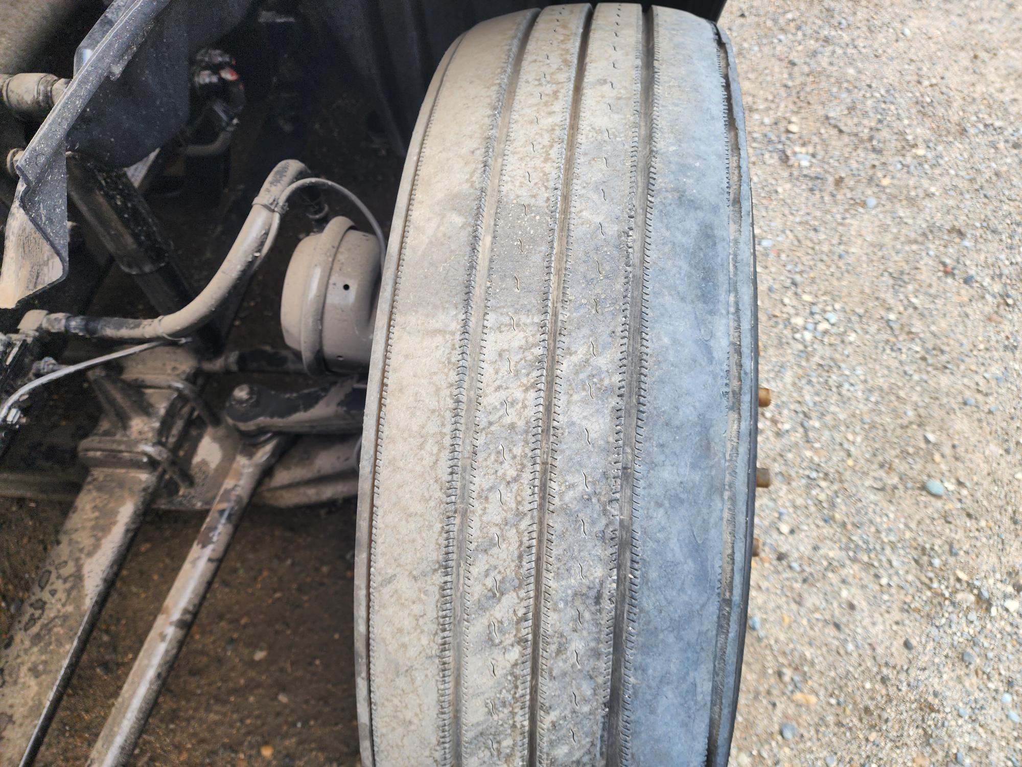 2022 FREIGHTLINER CASCADIA 126SLP - image 12