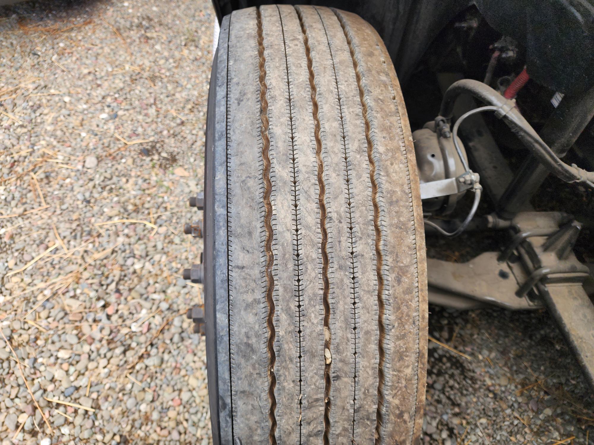 2022 FREIGHTLINER CASCADIA 126SLP - image 11