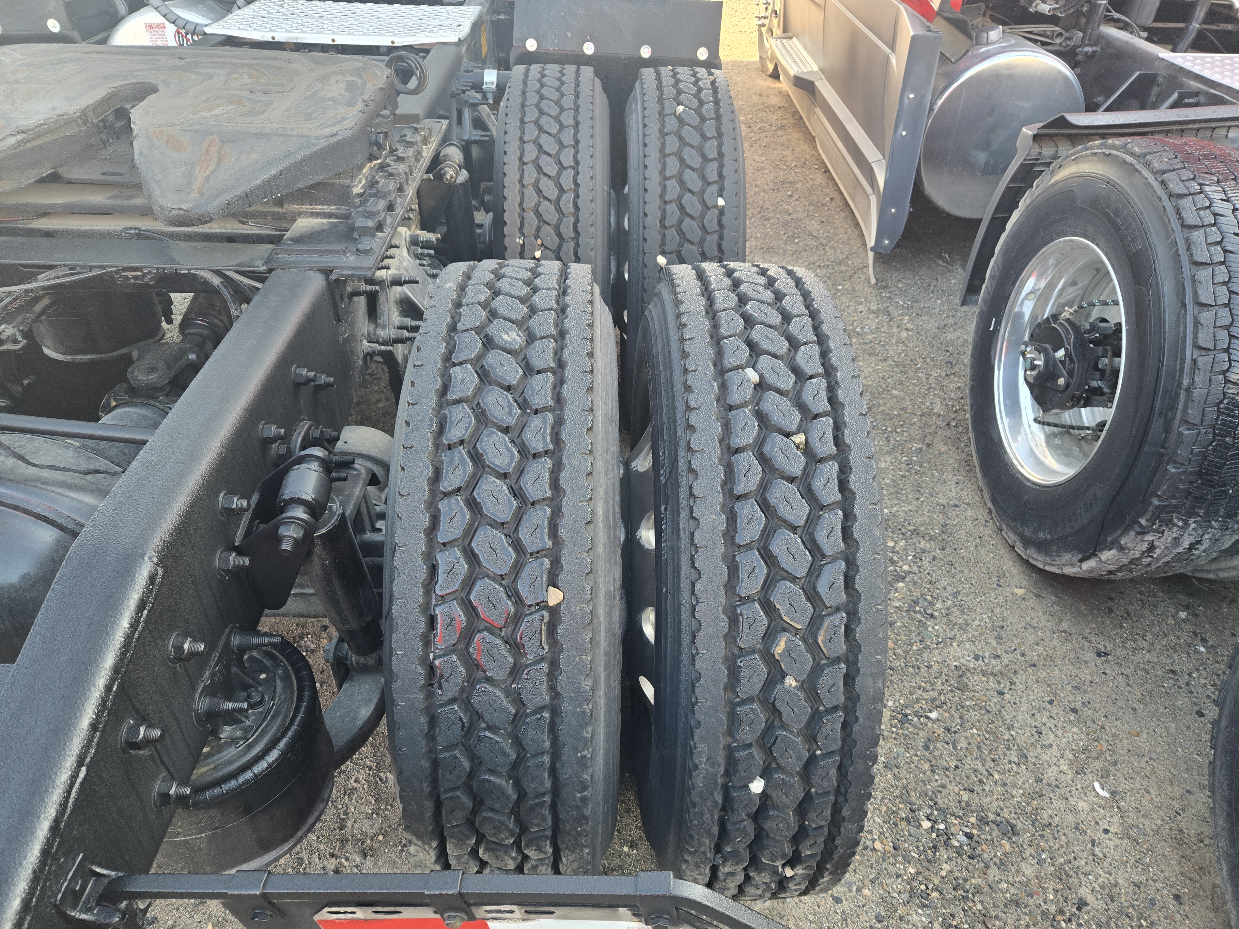 2020 FREIGHTLINER CASCADIA 126SLP - image 14