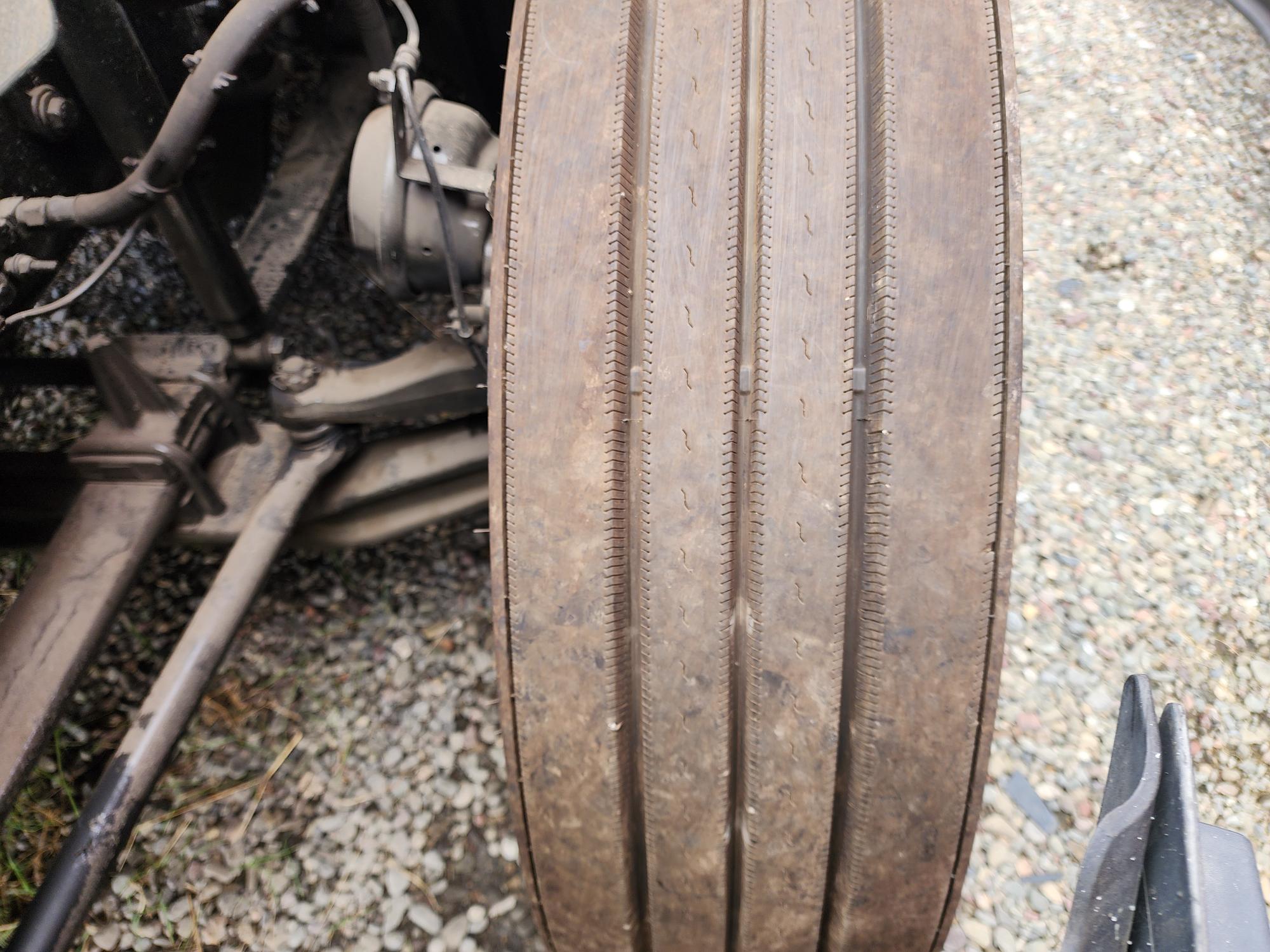 2020 FREIGHTLINER CASCADIA 126SLP - image 12