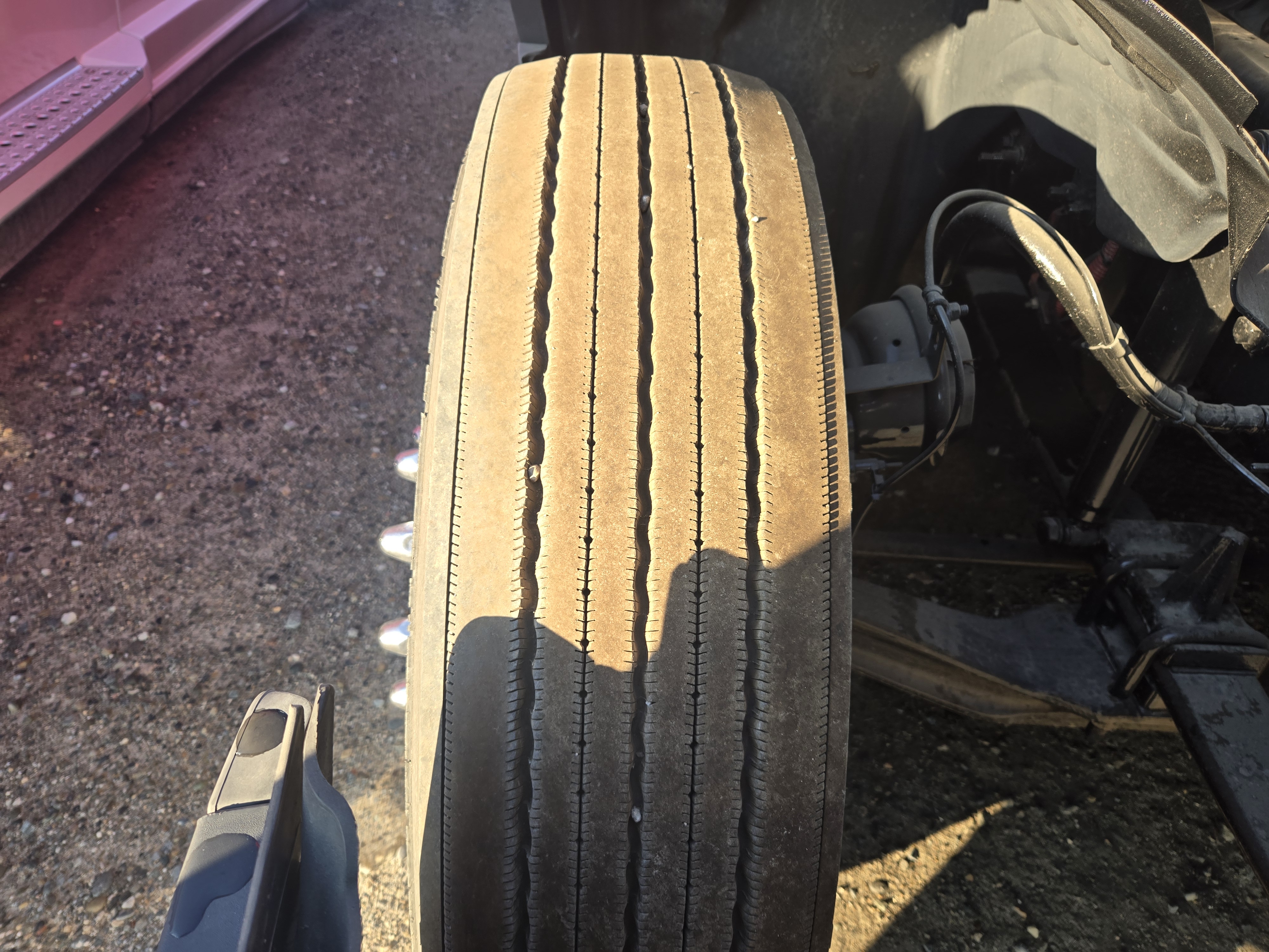 2021 FREIGHTLINER CASCADIA 126SLP - image 11