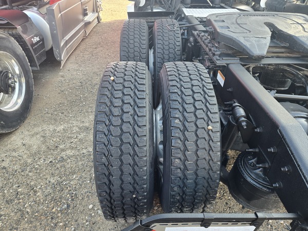 FREIGHTLINER CASCADIA 126SLP 2019