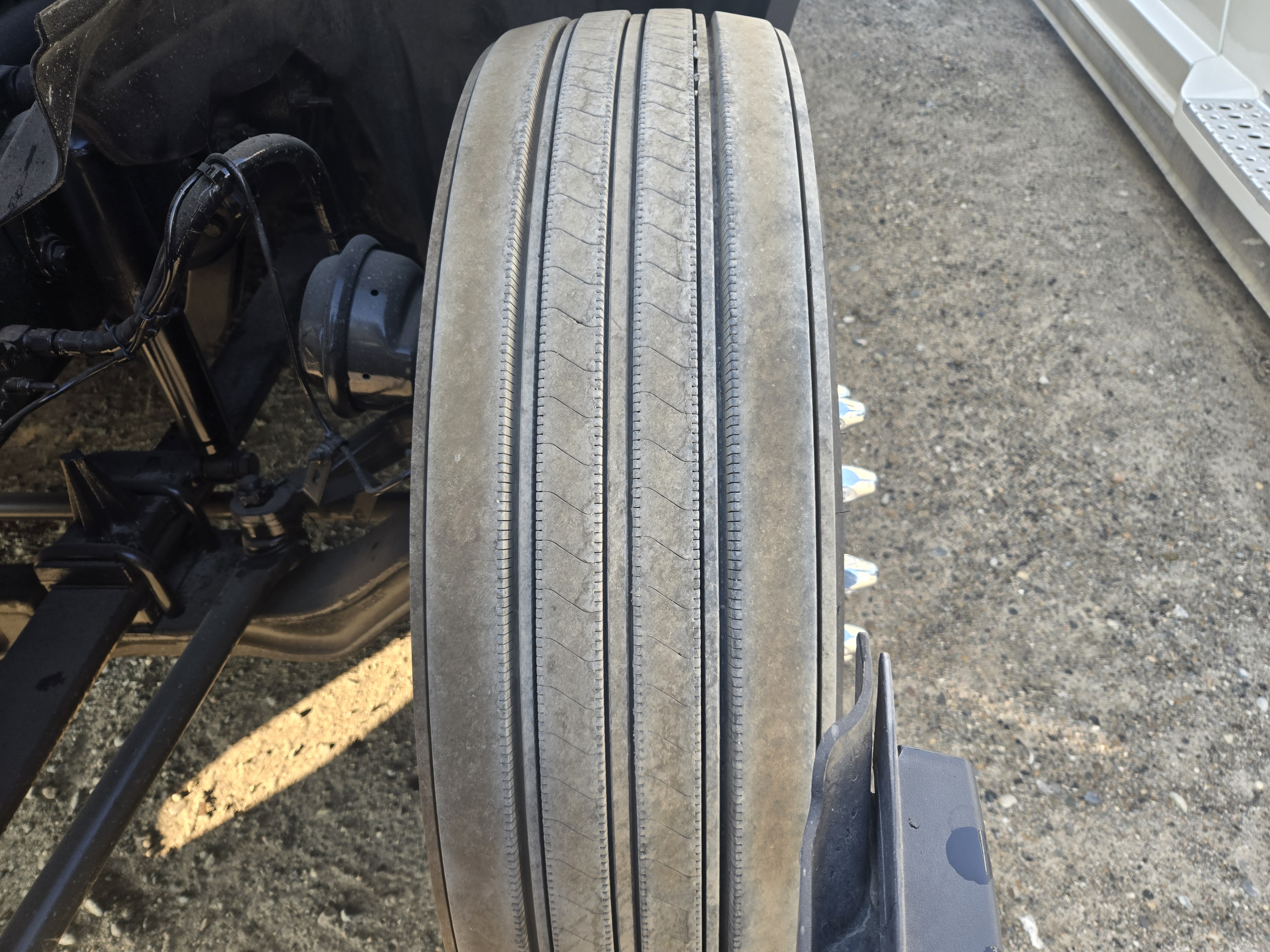 2022 FREIGHTLINER CASCADIA 126SLP - image 12