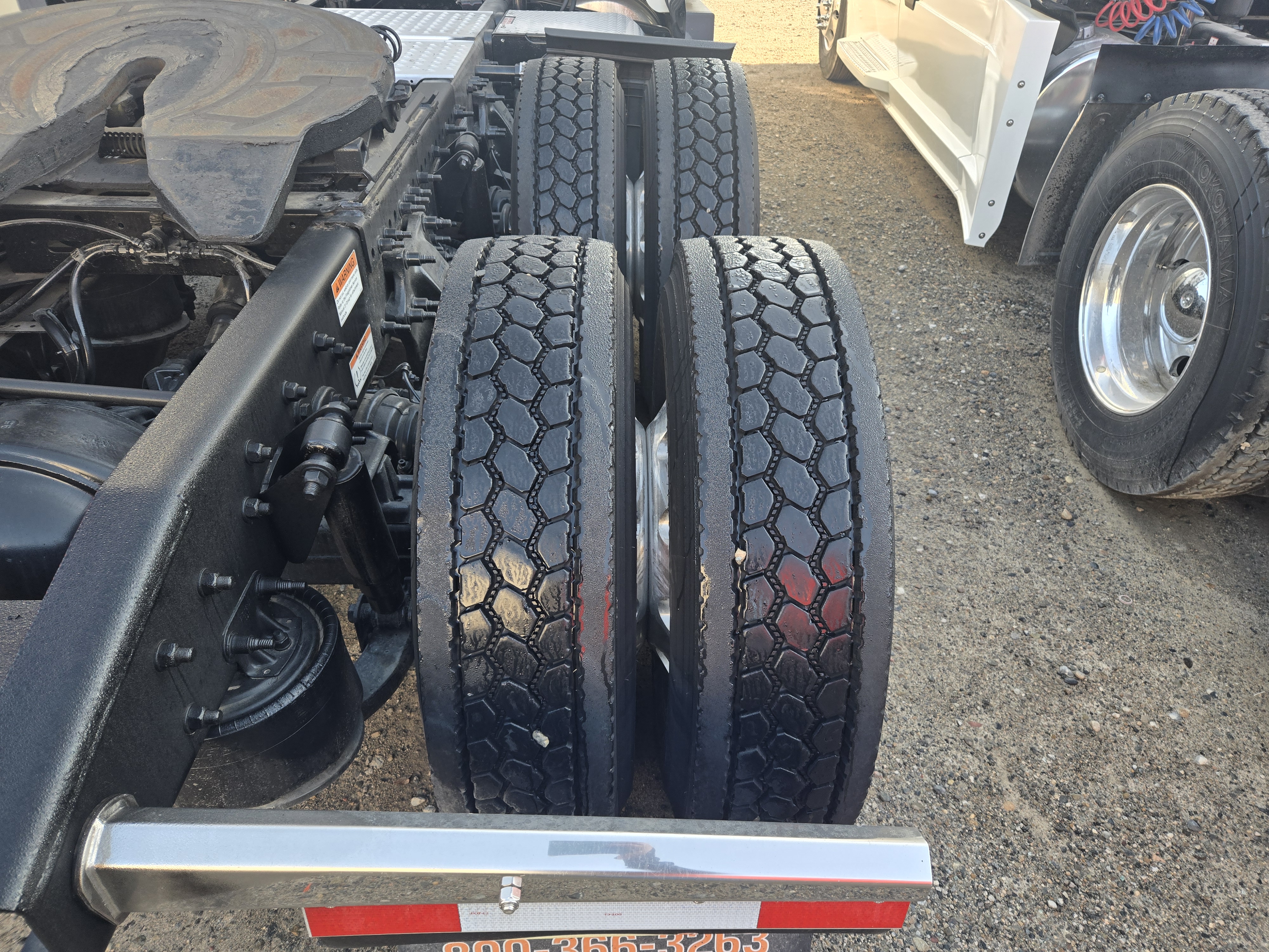 2022 FREIGHTLINER CASCADIA 126SLP - image 14