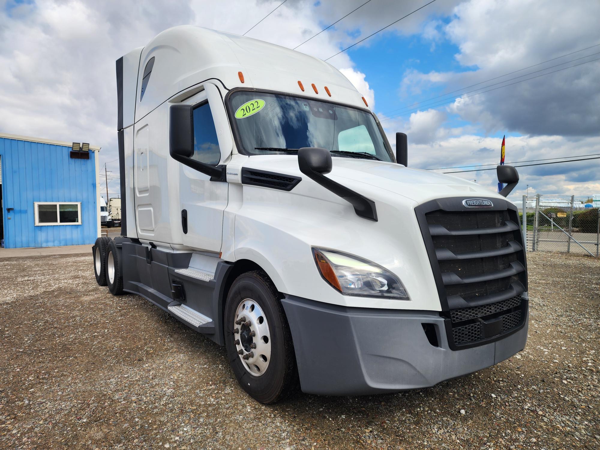 2022 FREIGHTLINER CASCADIA 126SLP - image 8