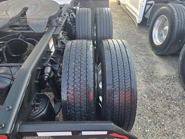 FREIGHTLINER CASCADIA 126SLP 2024