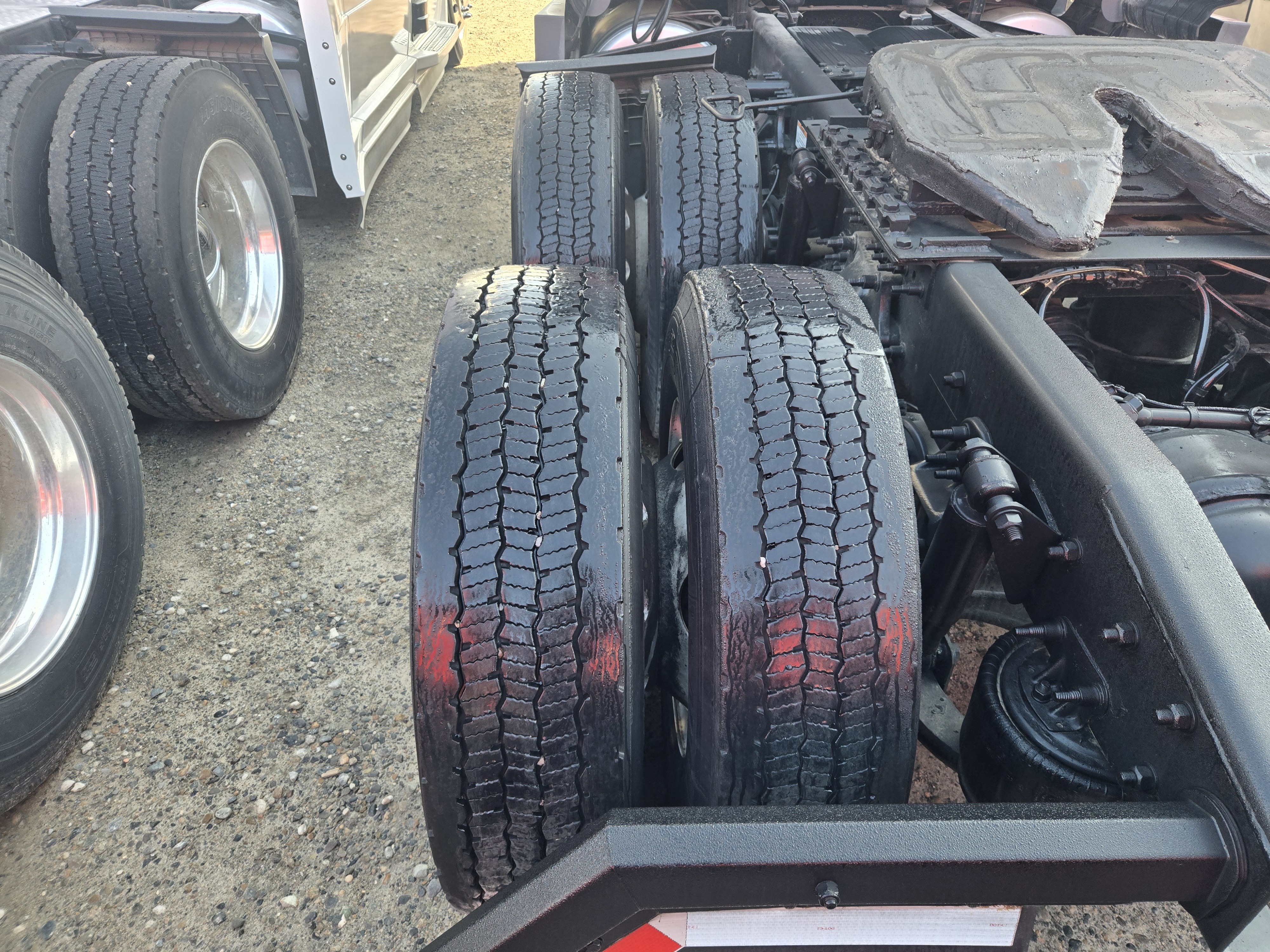 2021 FREIGHTLINER CASCADIA 126SLP - image 15