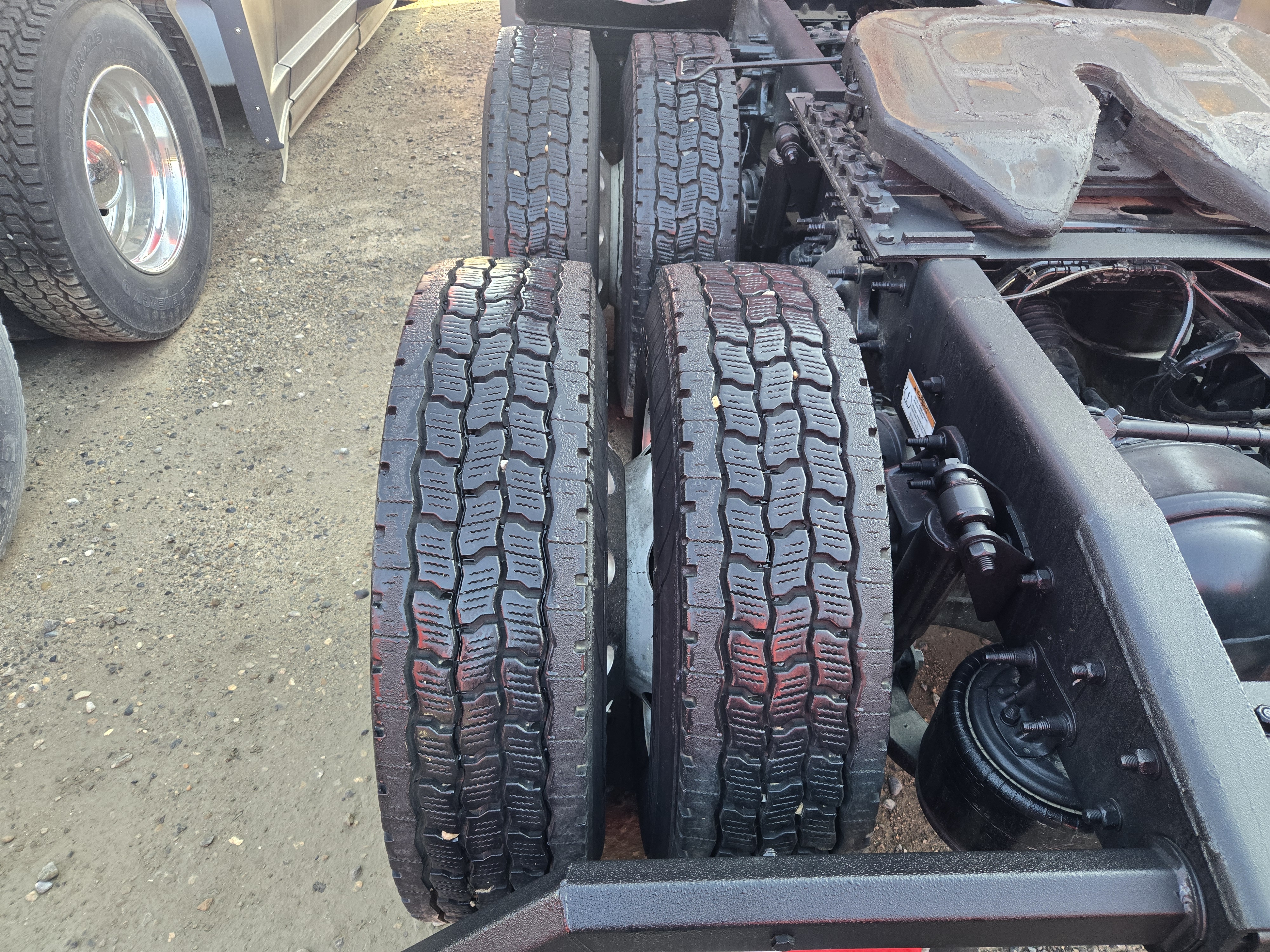 2021 FREIGHTLINER CASCADIA 126SLP - image 11