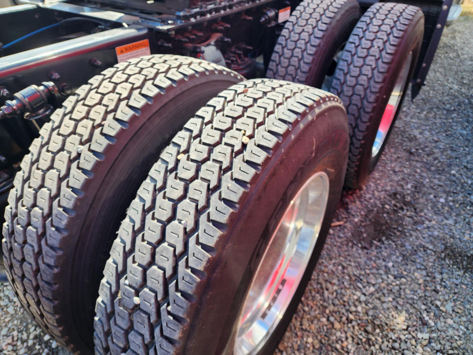 2021 FREIGHTLINER CASCADIA 126SLP - image 22