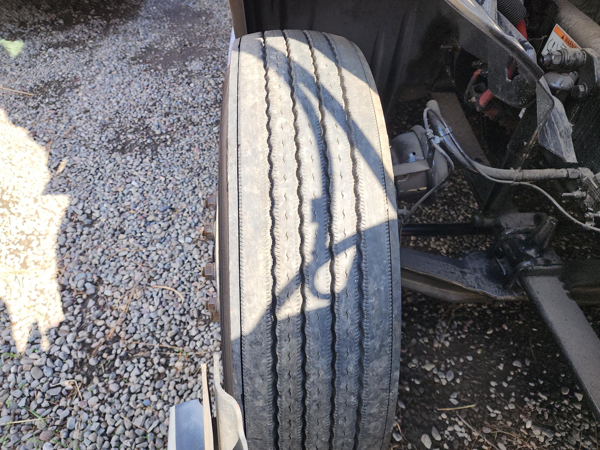 2021 FREIGHTLINER CASCADIA 126SLP - image 11