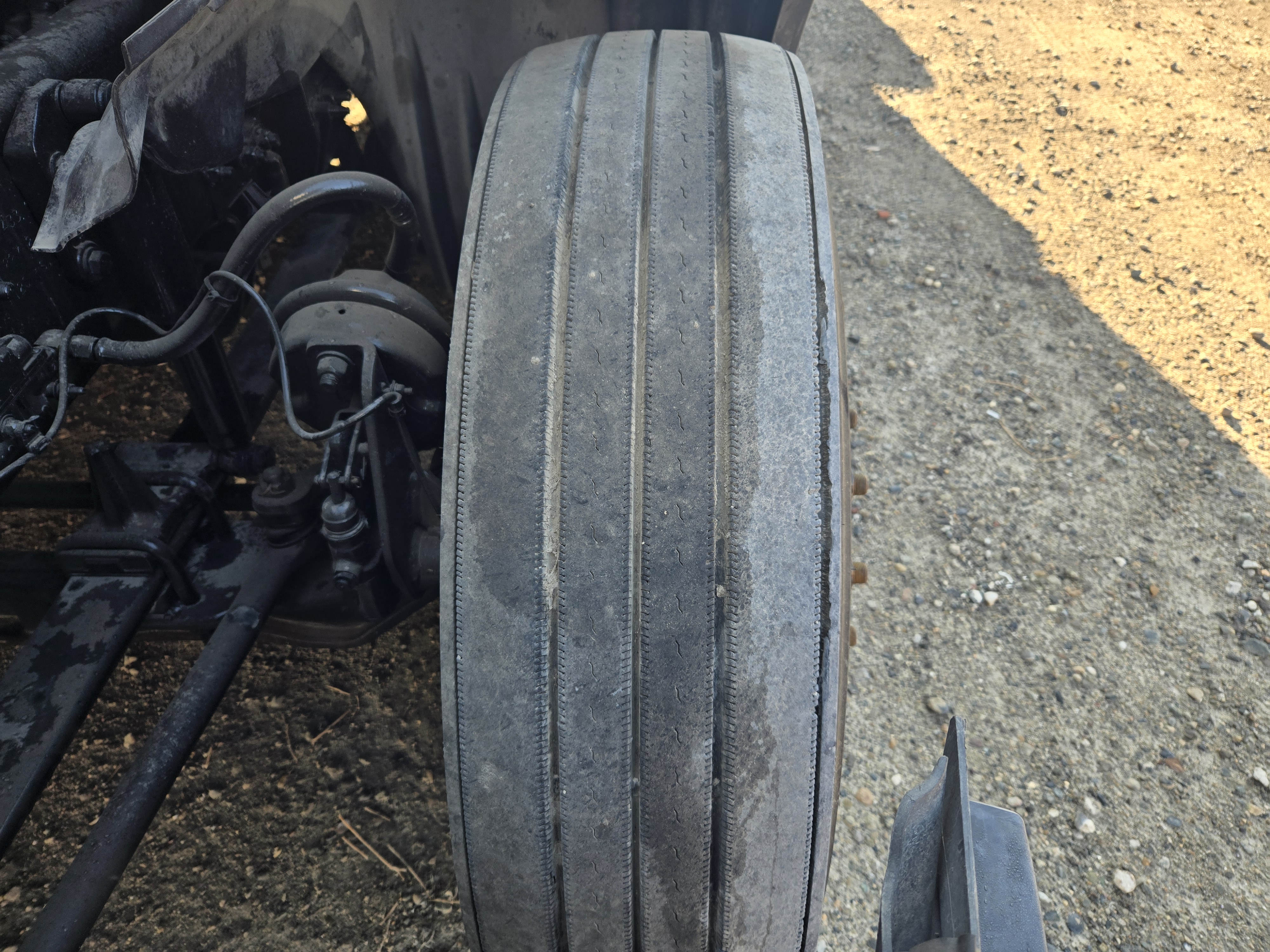 2021 FREIGHTLINER CASCADIA 126SLP - image 12