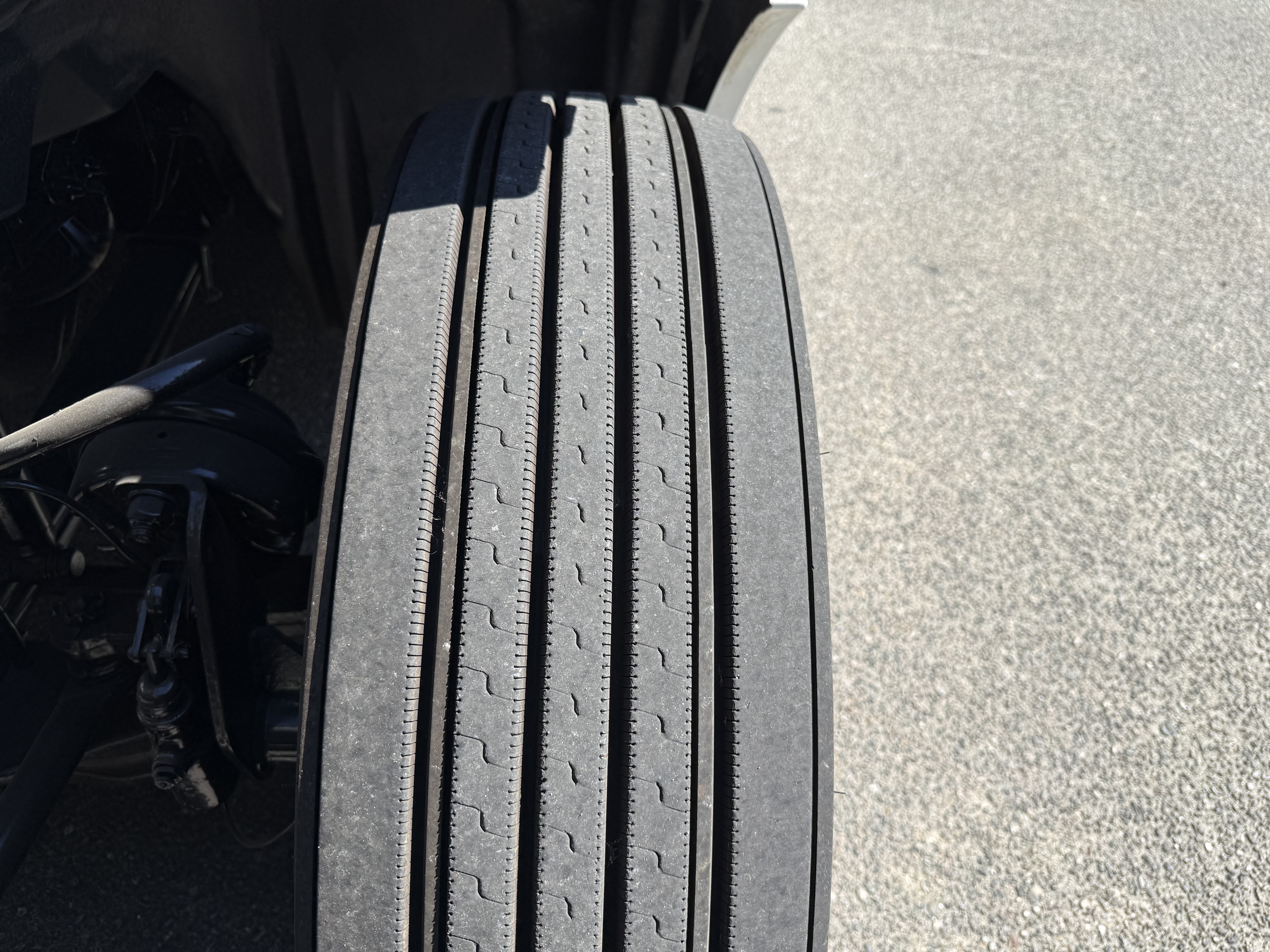 2022 FREIGHTLINER CASCADIA 126SLP - image 13