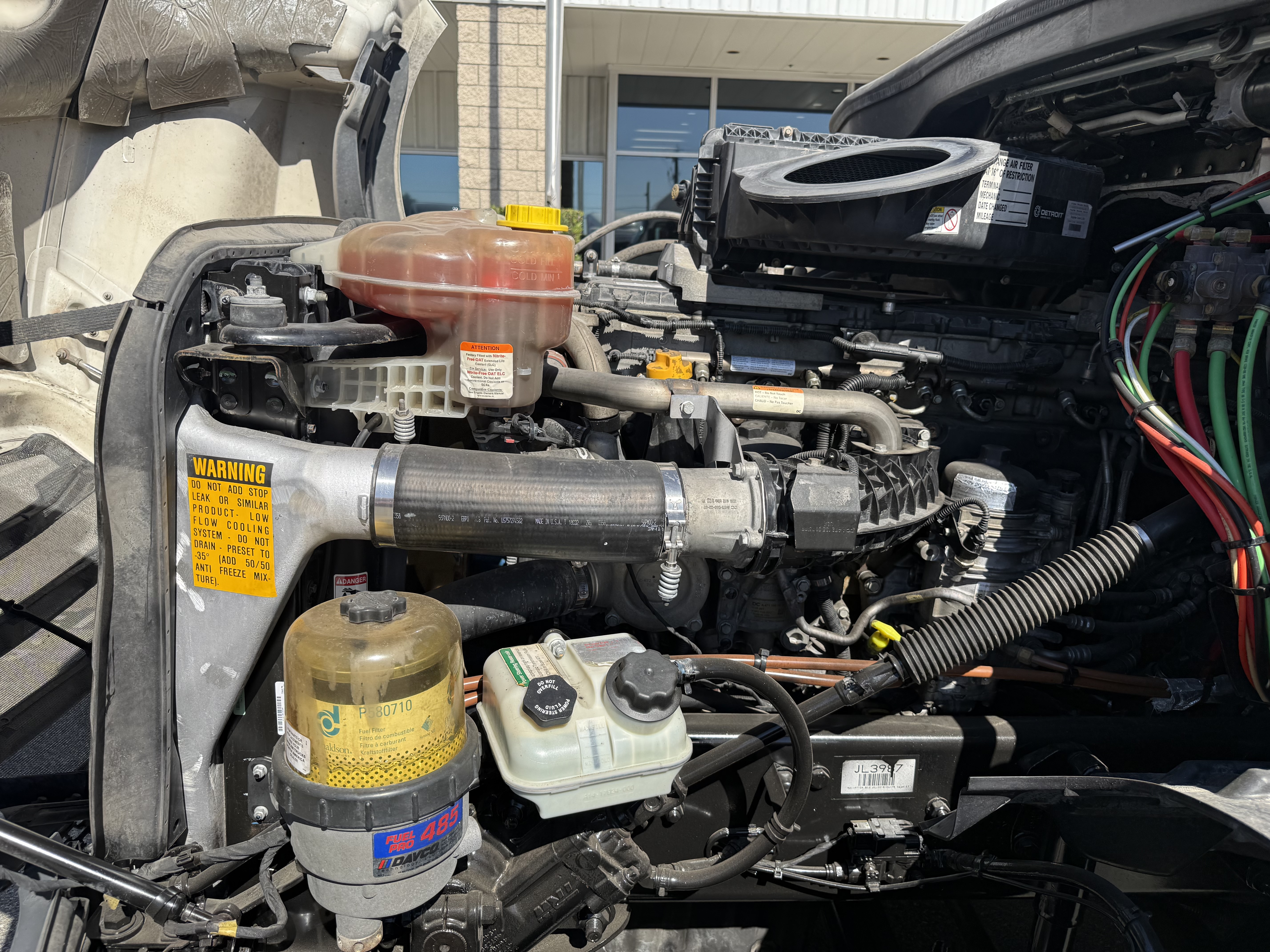 2019 FREIGHTLINER CASCADIA 126SLP - image 11