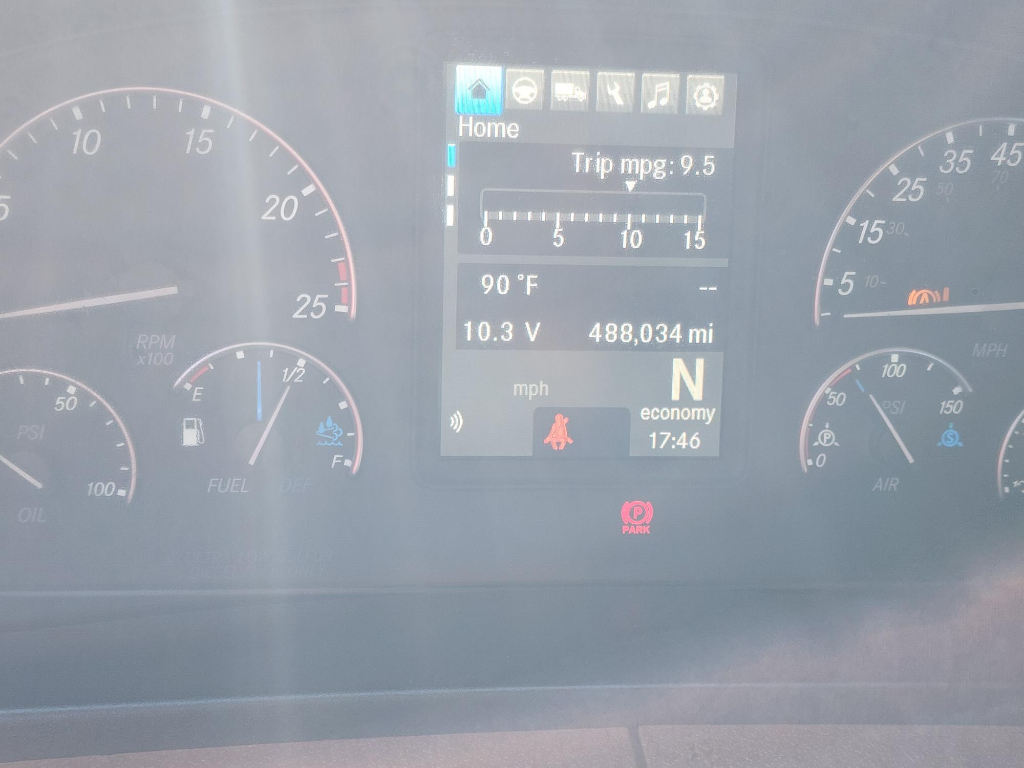 2021 FREIGHTLINER CASCADIA 126SLP - image 15