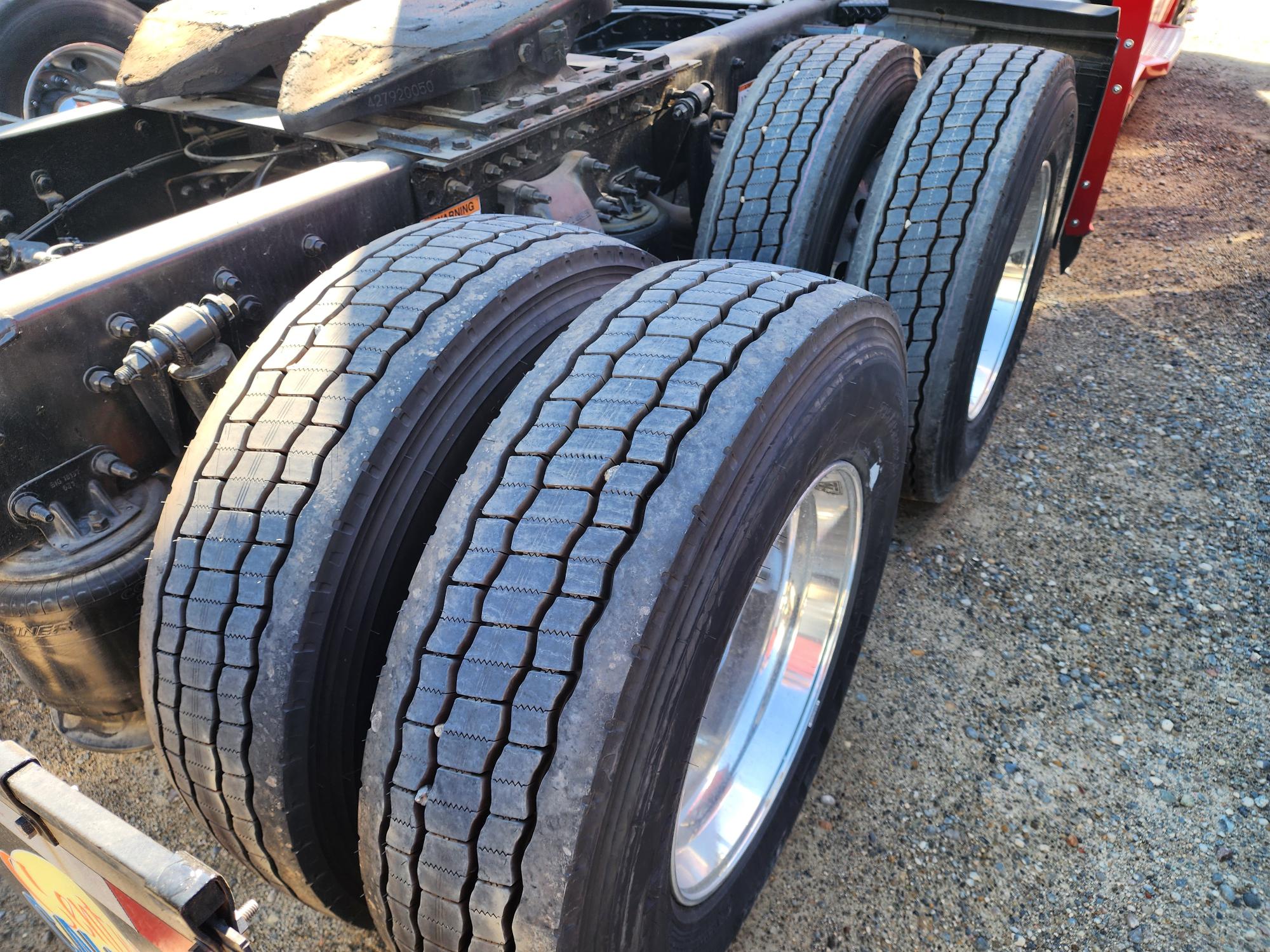 2022 FREIGHTLINER CASCADIA 126SLP - image 21