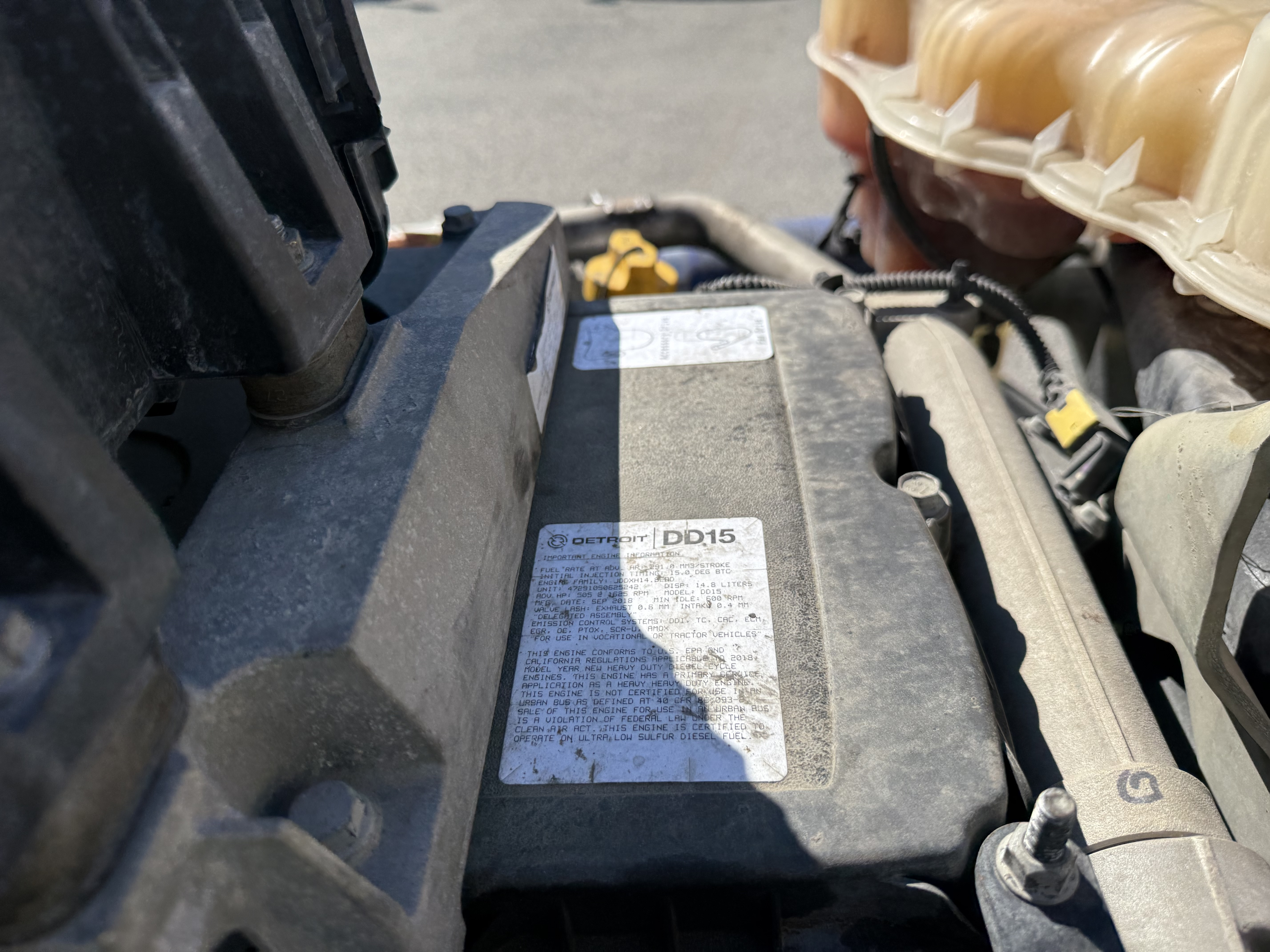 2019 FREIGHTLINER CASCADIA 126SLP - image 12