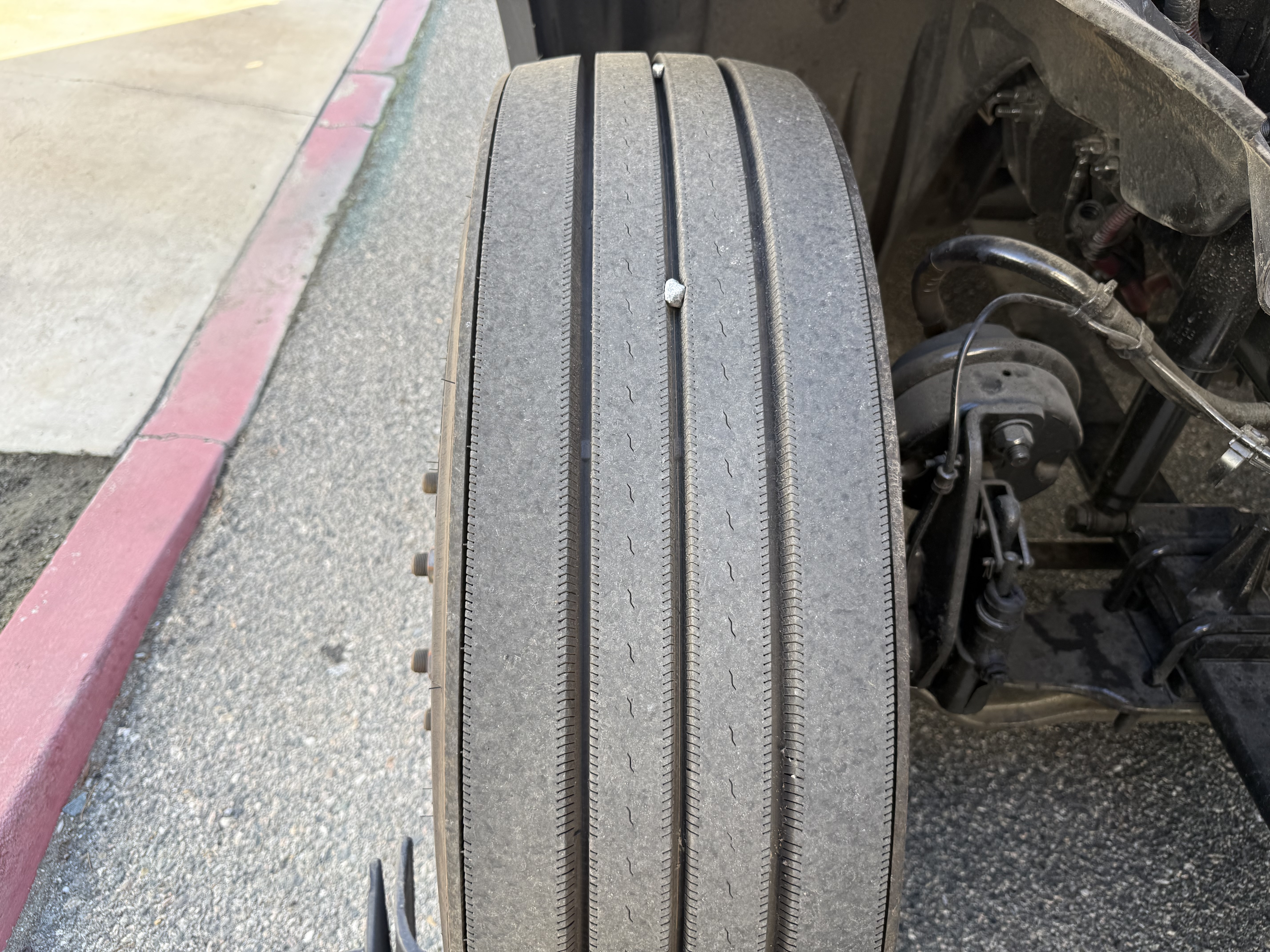 2021 FREIGHTLINER CASCADIA 126SLP - image 13