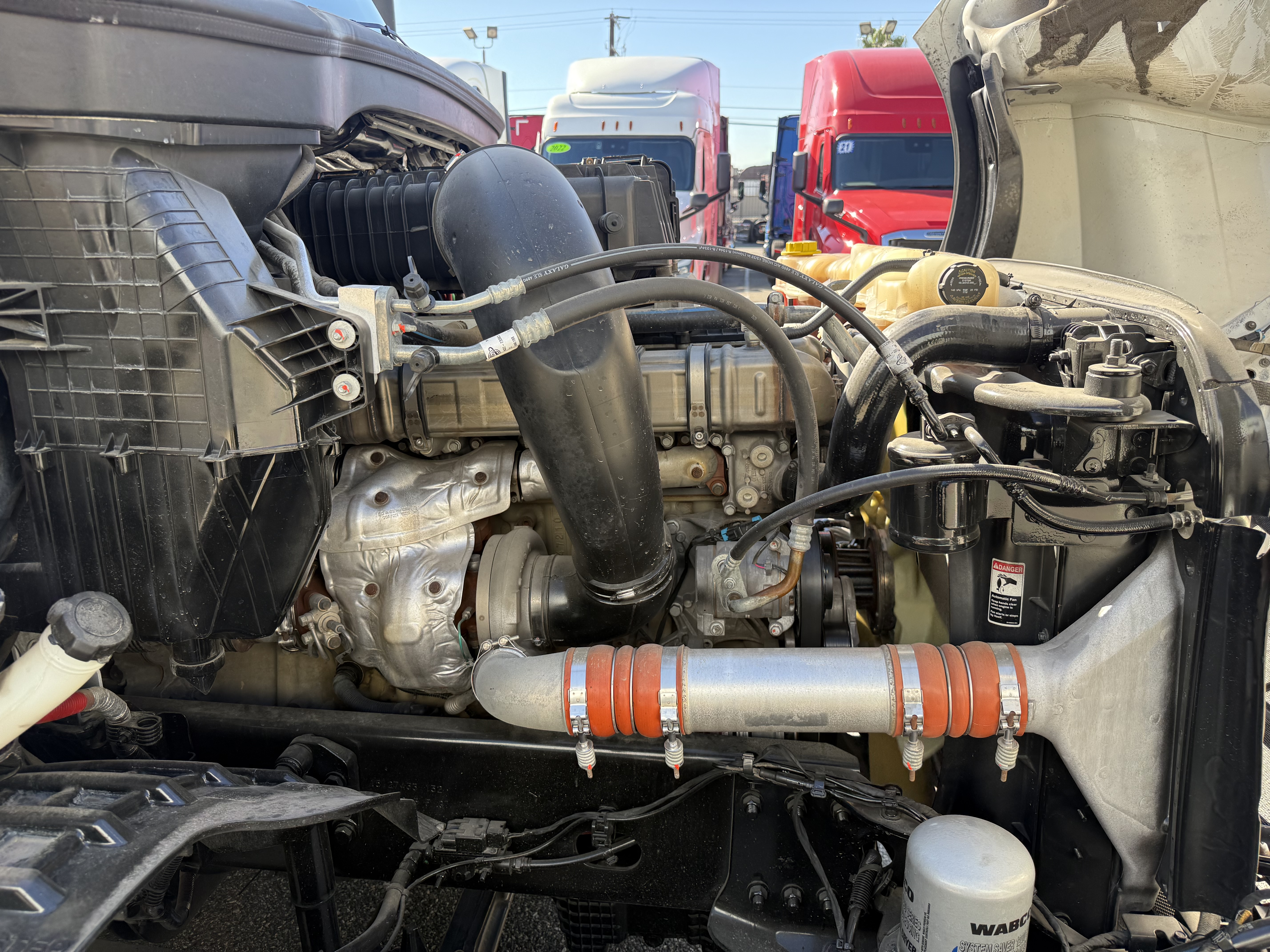 2021 FREIGHTLINER CASCADIA 126SLP - image 11