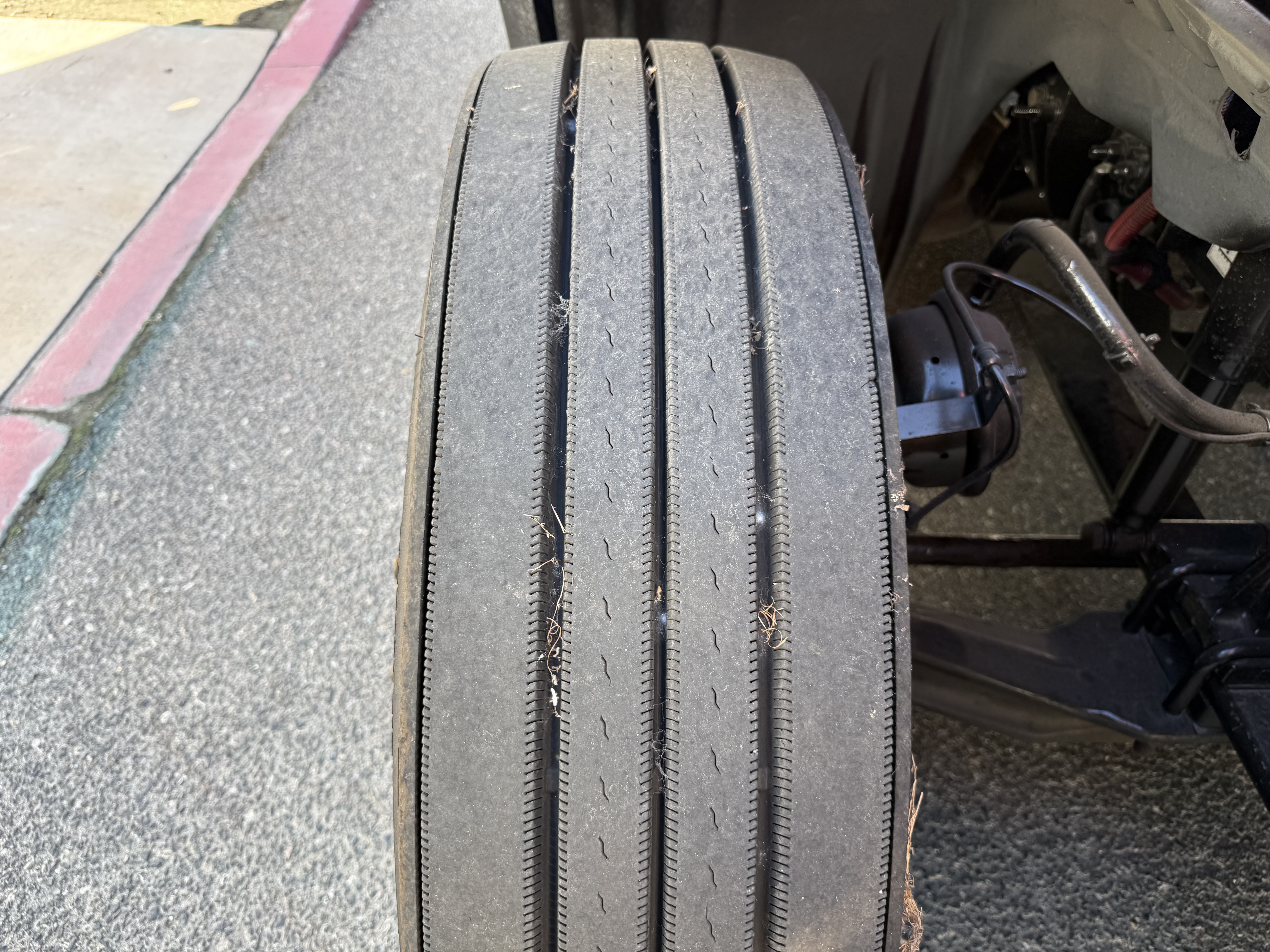 2021 FREIGHTLINER CASCADIA 126SLP - image 13