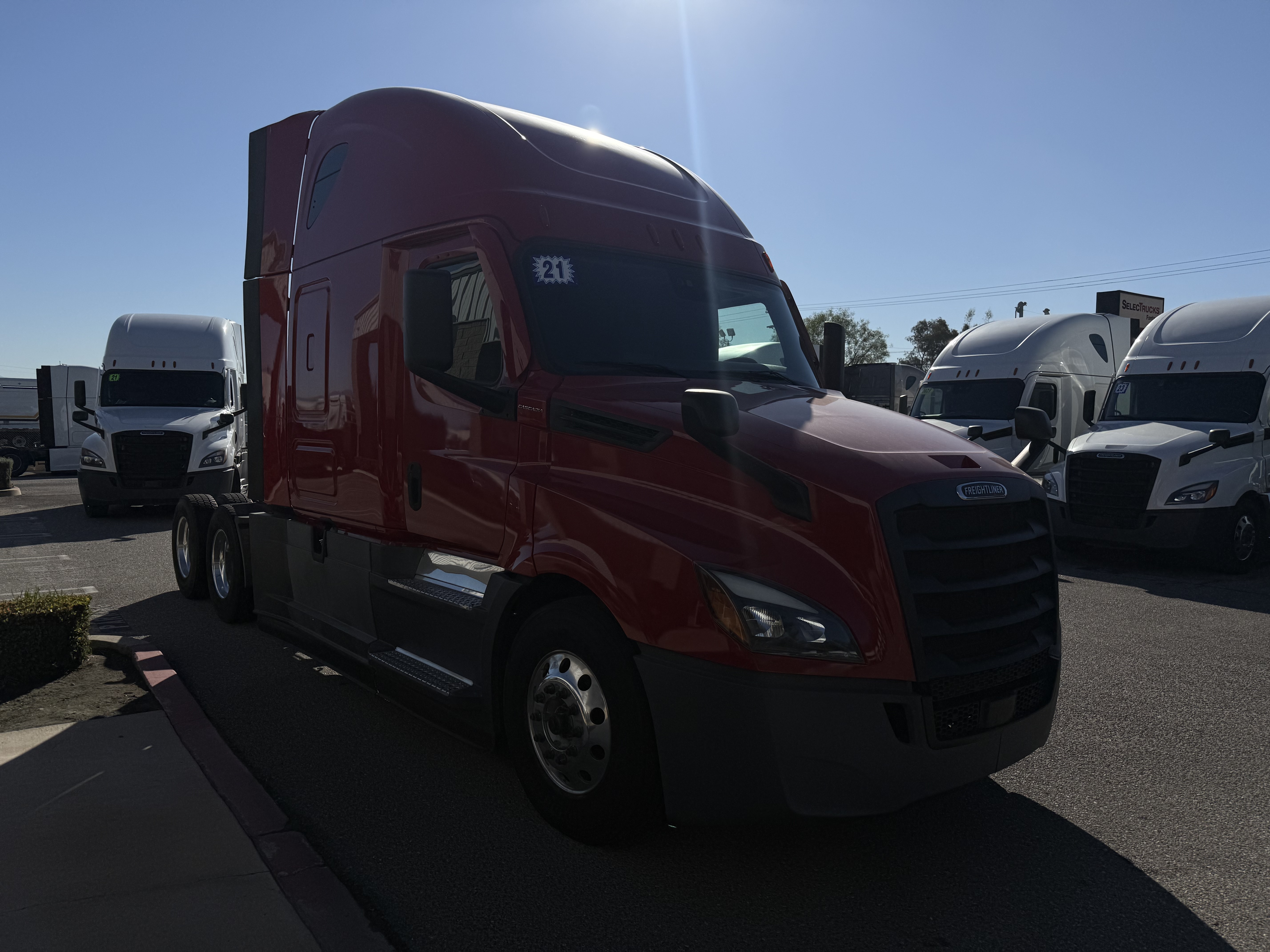 2021 FREIGHTLINER CASCADIA 126SLP - image 9