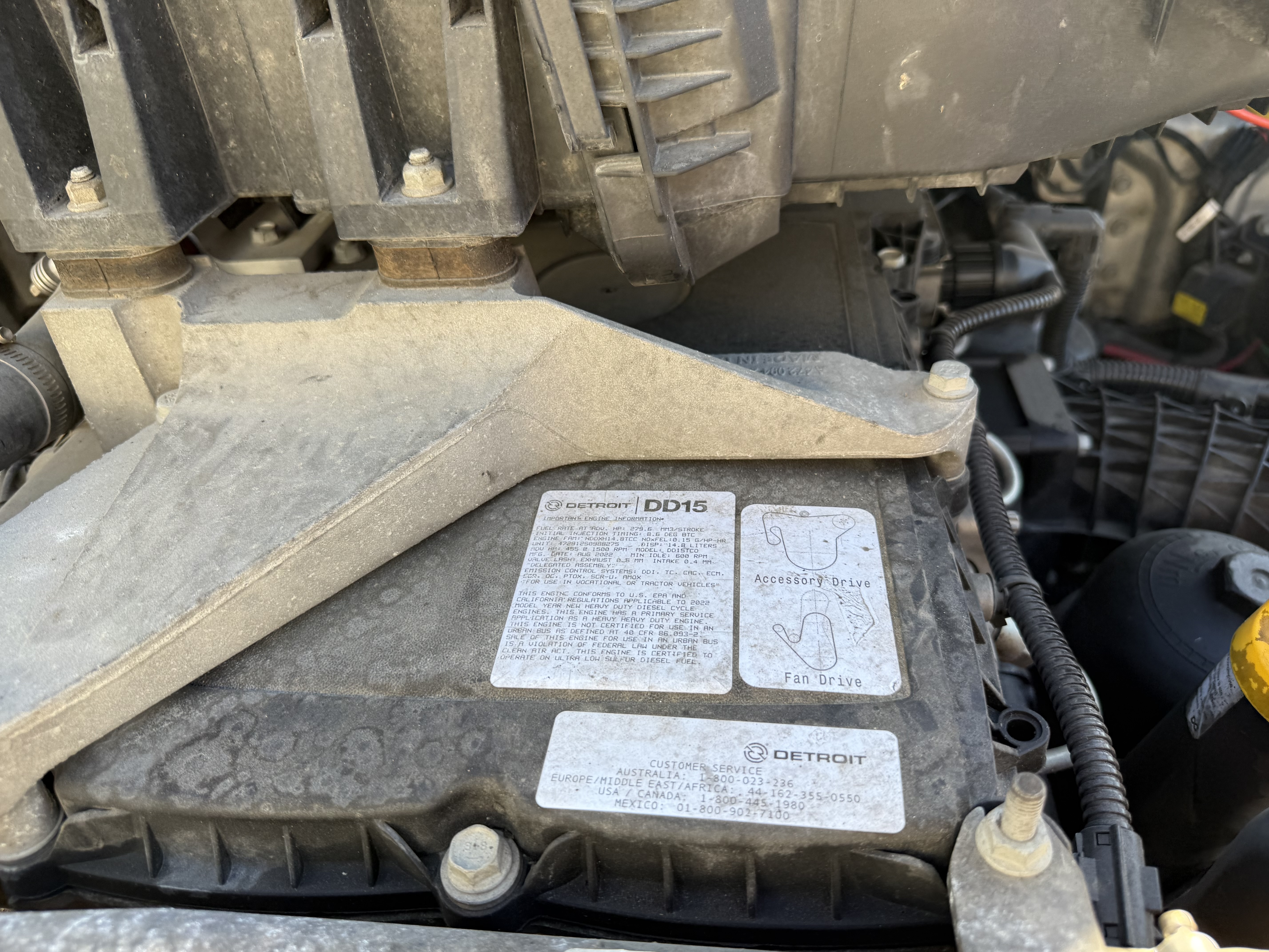 2023 FREIGHTLINER CASCADIA 126SLP - image 12