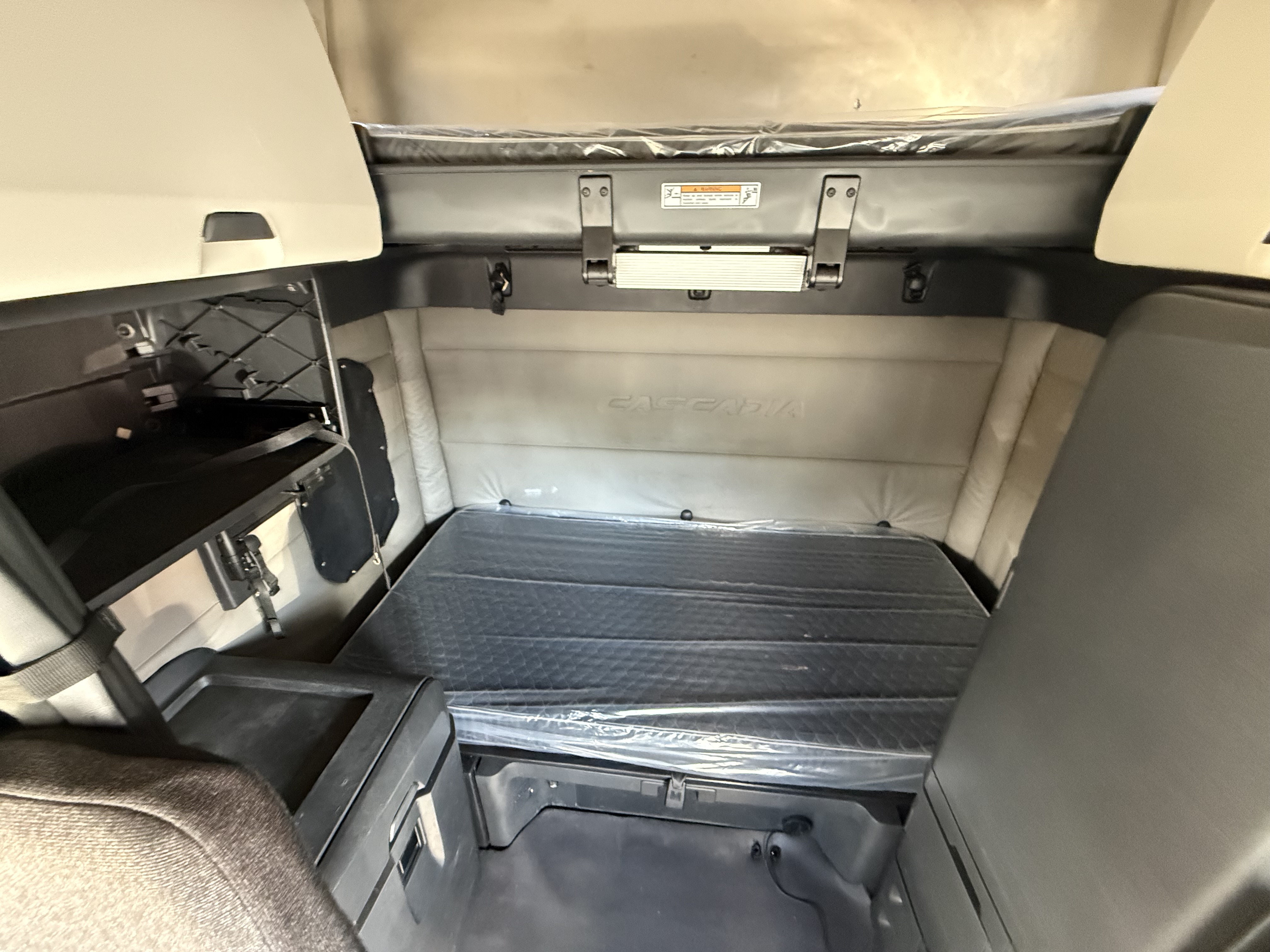 2020 FREIGHTLINER CASCADIA 126SLP - image 15