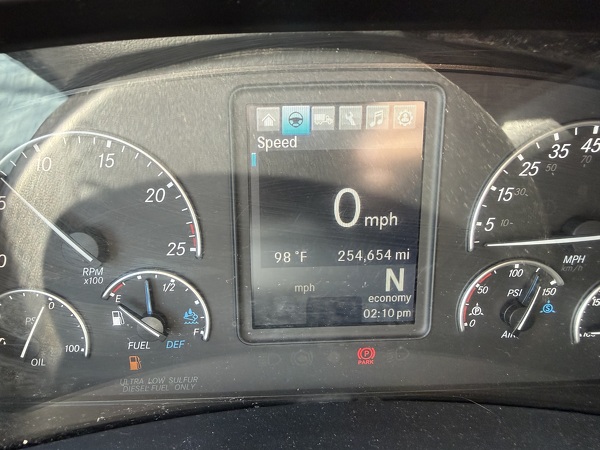 FREIGHTLINER CASCADIA 126SLP 2023