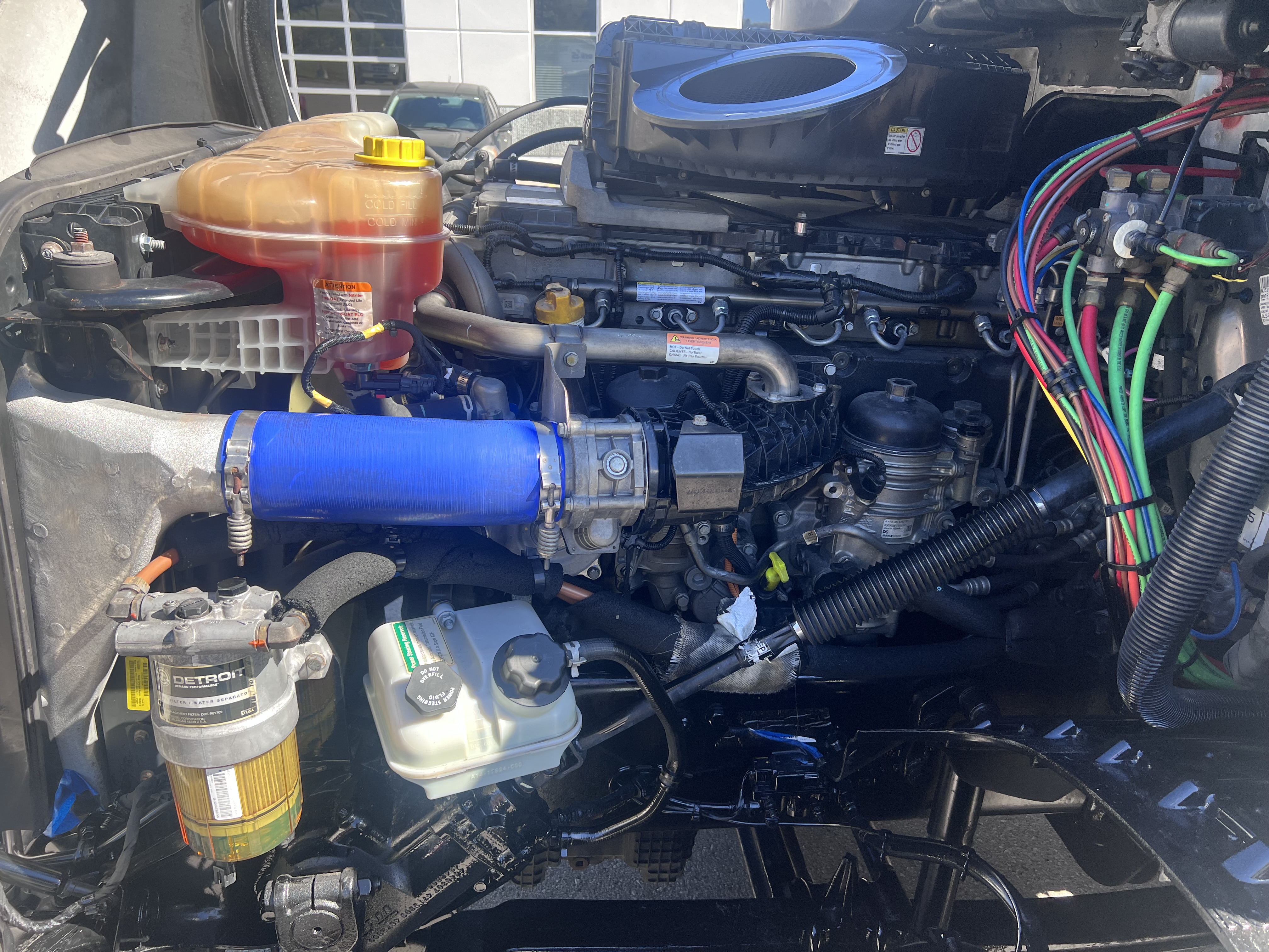 2022 FREIGHTLINER CASCADIA 126DC - image 12