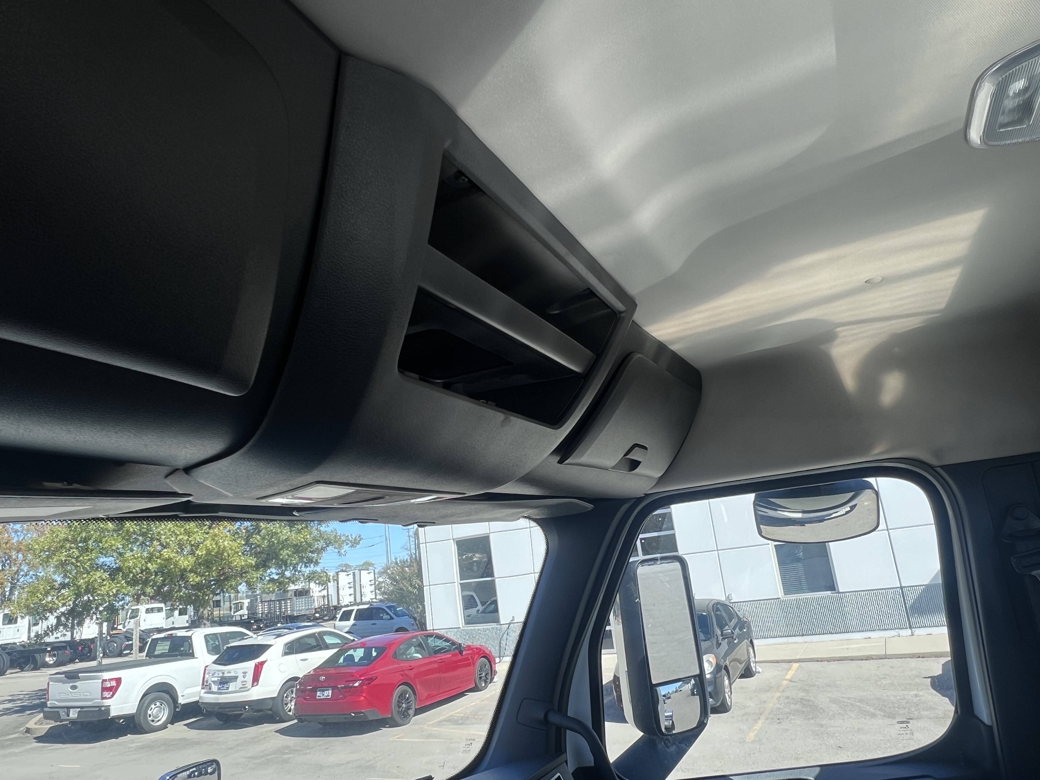 2022 FREIGHTLINER CASCADIA 126DC - image 23