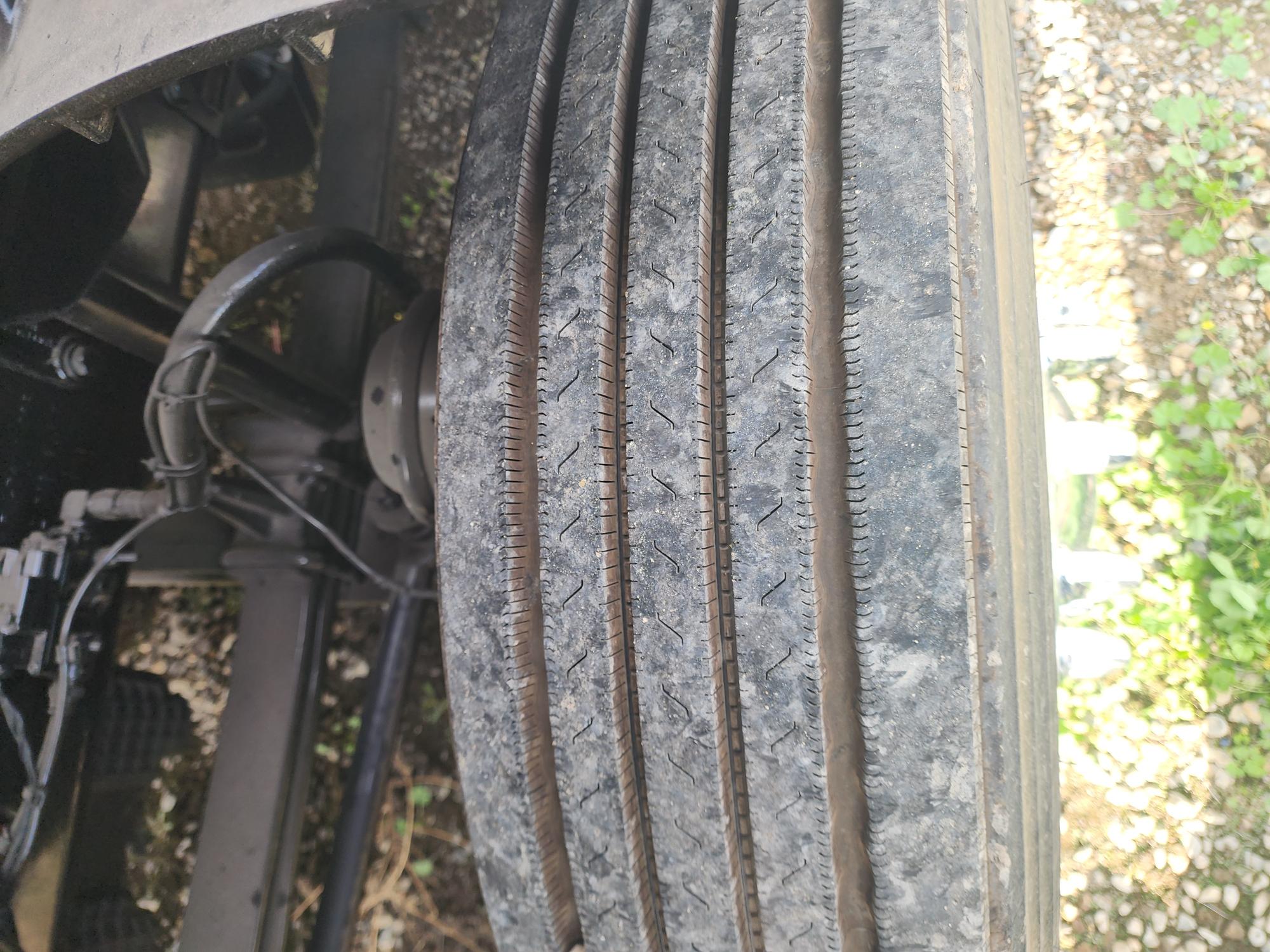 2023 FREIGHTLINER CASCADIA 126SLP - image 12