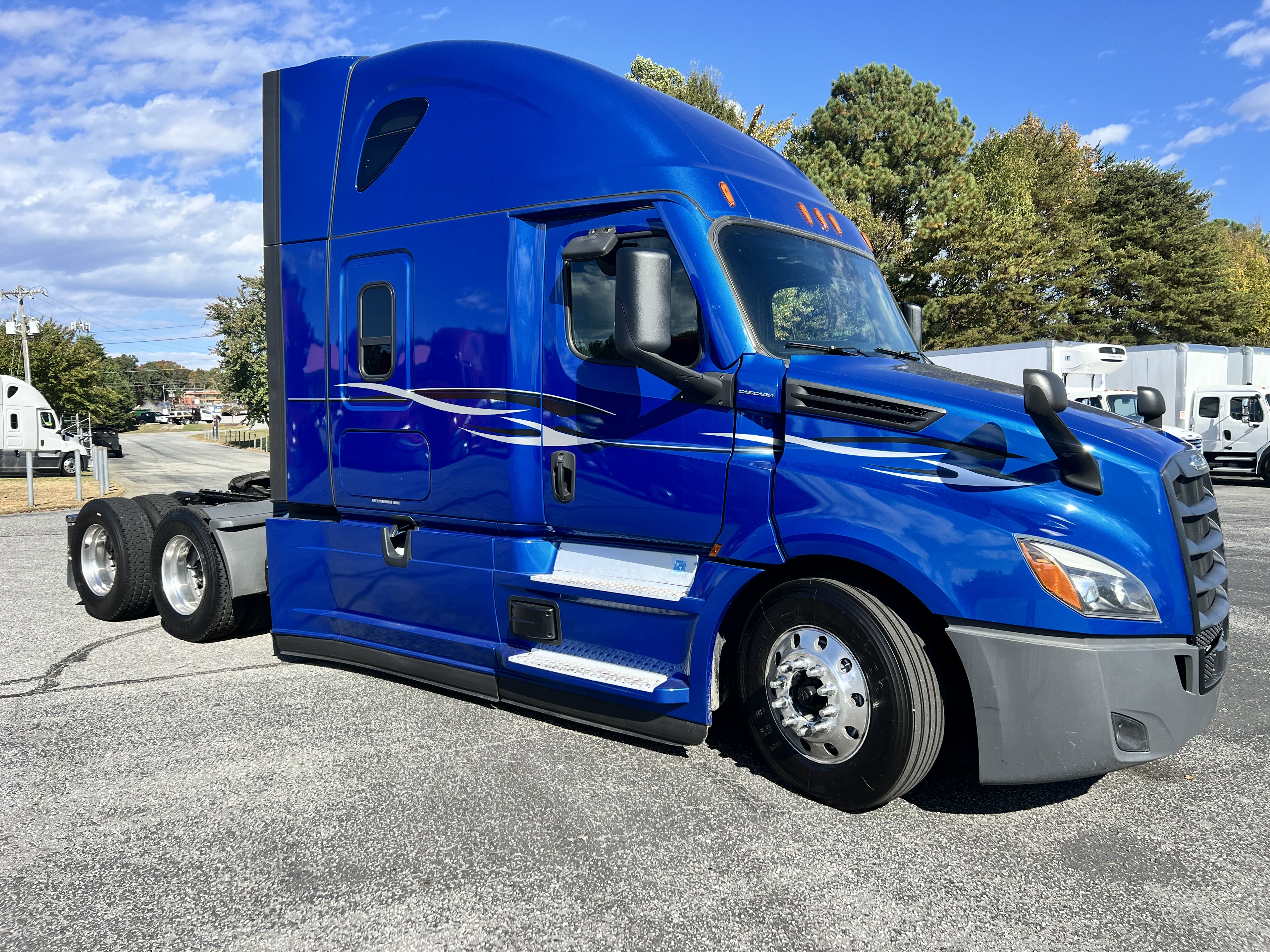 2021 FREIGHTLINER CASCADIA 126SLP - image 8