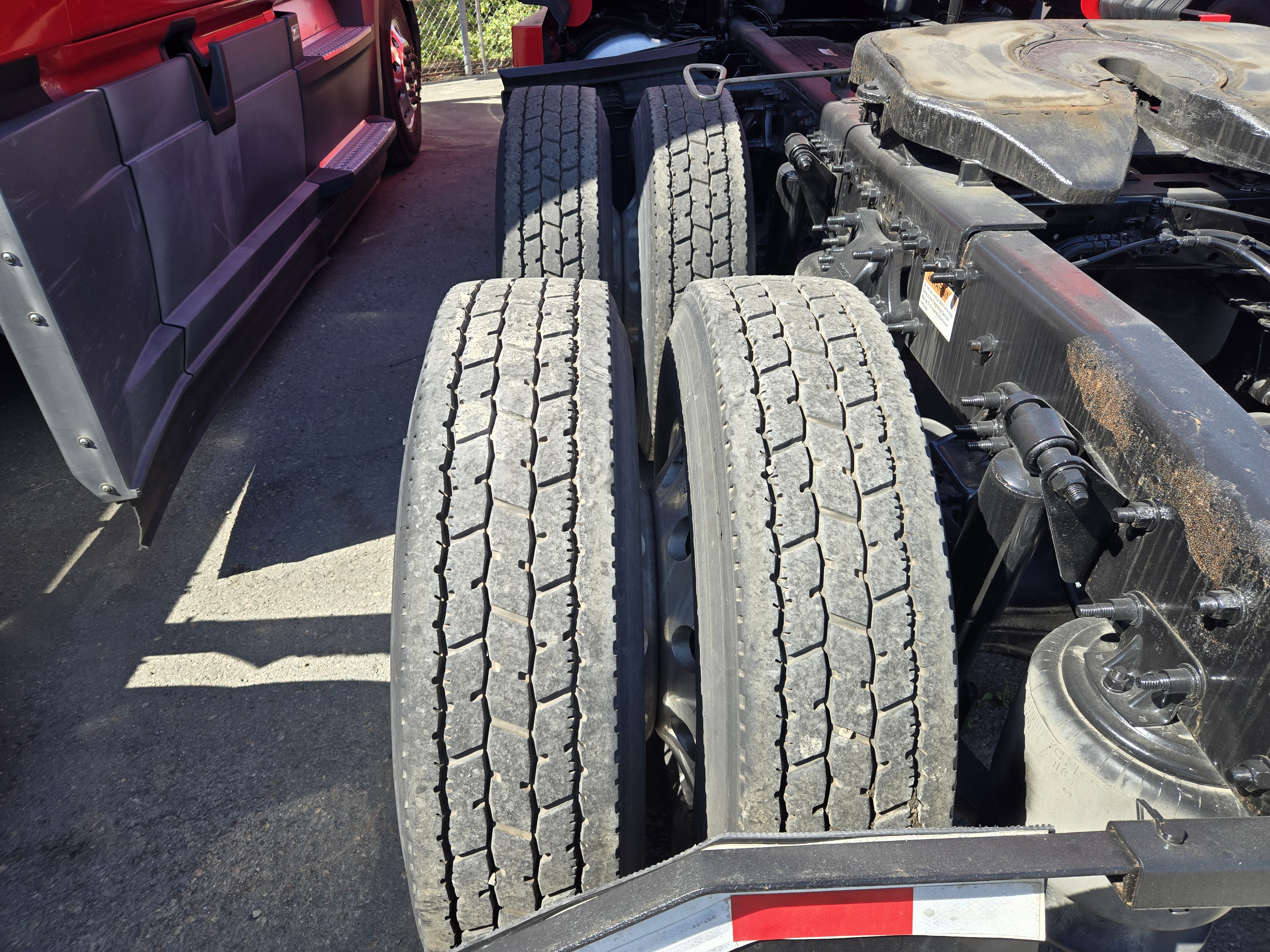 2021 FREIGHTLINER CASCADIA 126SLP - image 15