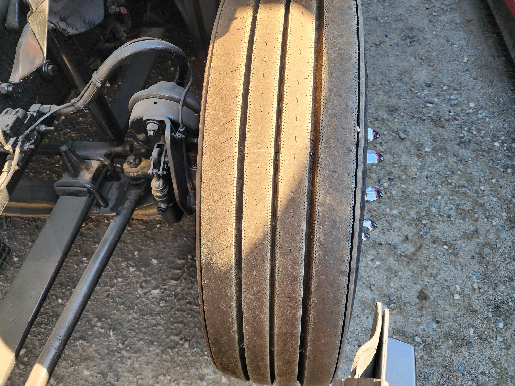 2021 FREIGHTLINER CASCADIA 126SLP - image 12