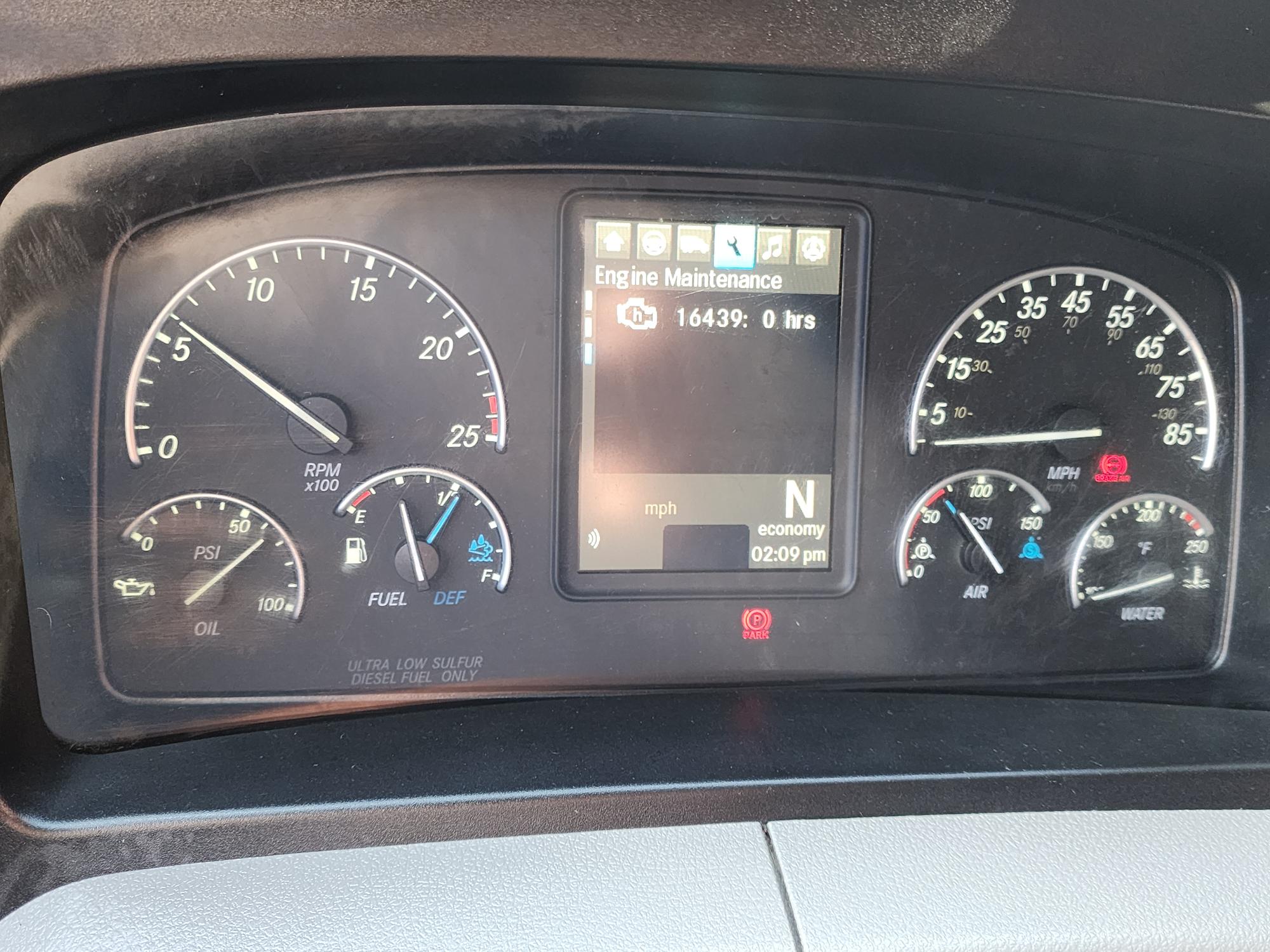 2021 FREIGHTLINER CASCADIA 126SLP - image 15