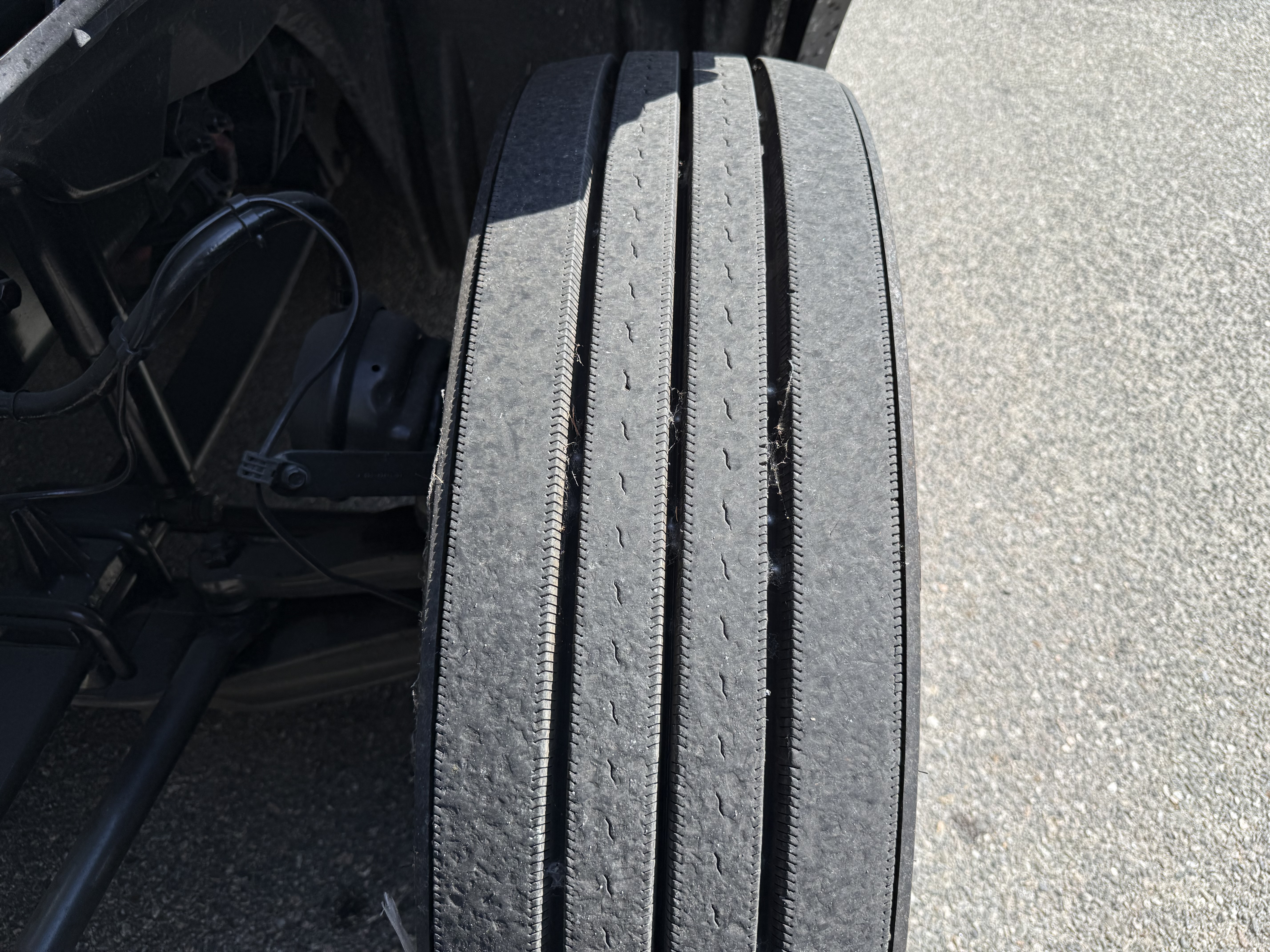 2023 FREIGHTLINER CASCADIA 126SLP - image 13