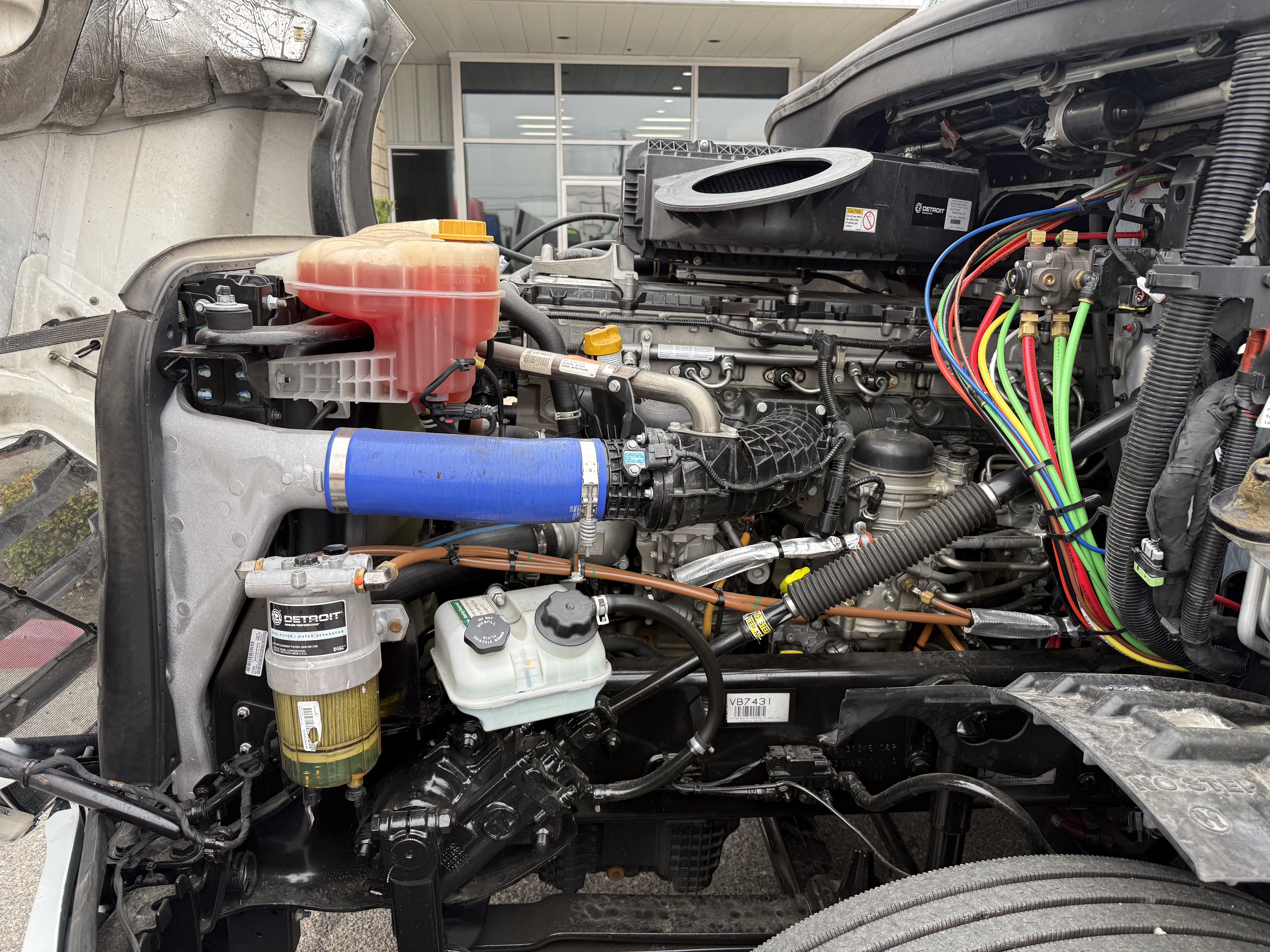 2024 FREIGHTLINER CASCADIA 126SLP - image 9