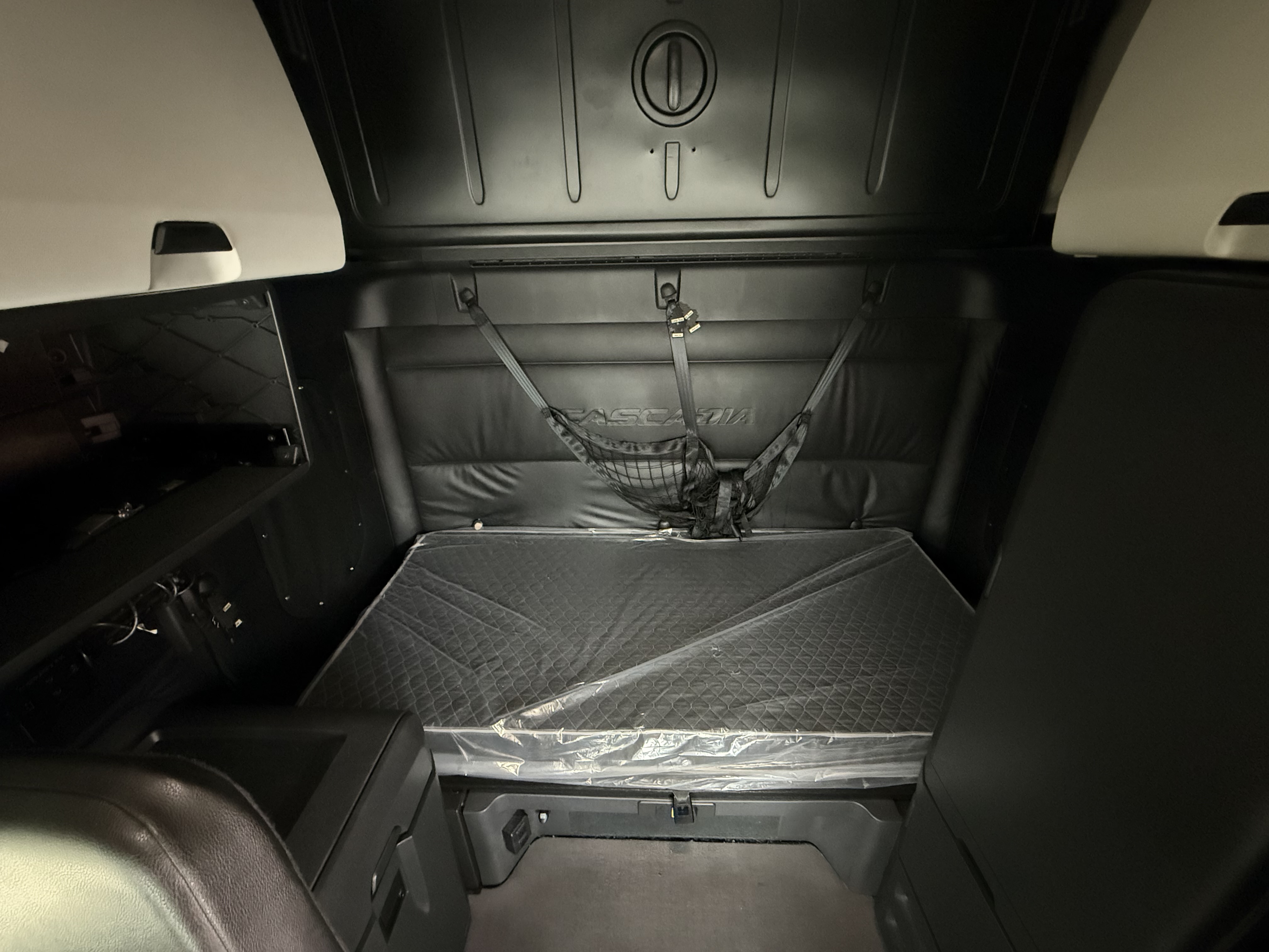 2024 FREIGHTLINER CASCADIA 126SLP - image 15