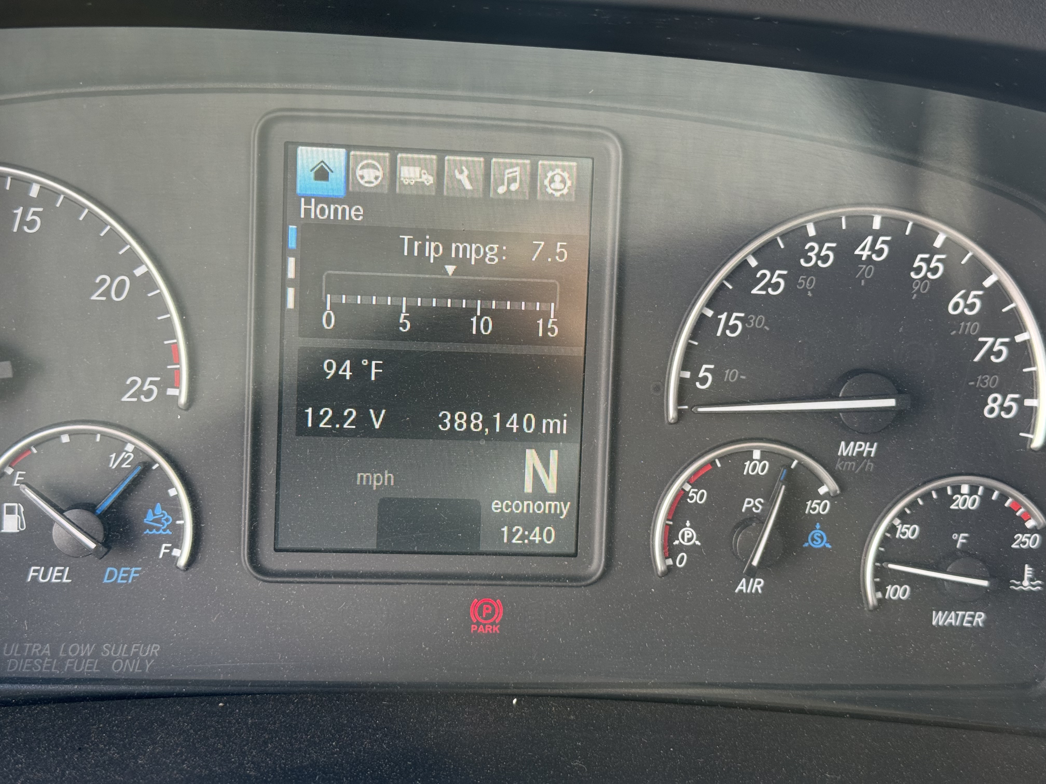 2020 FREIGHTLINER CASCADIA 126SLP - image 14