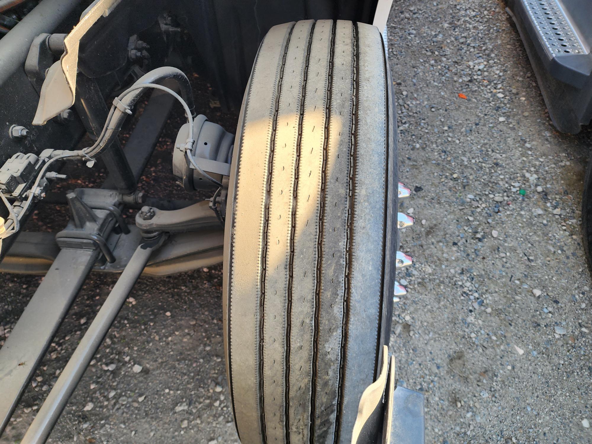 2022 FREIGHTLINER CASCADIA 126SLP - image 12