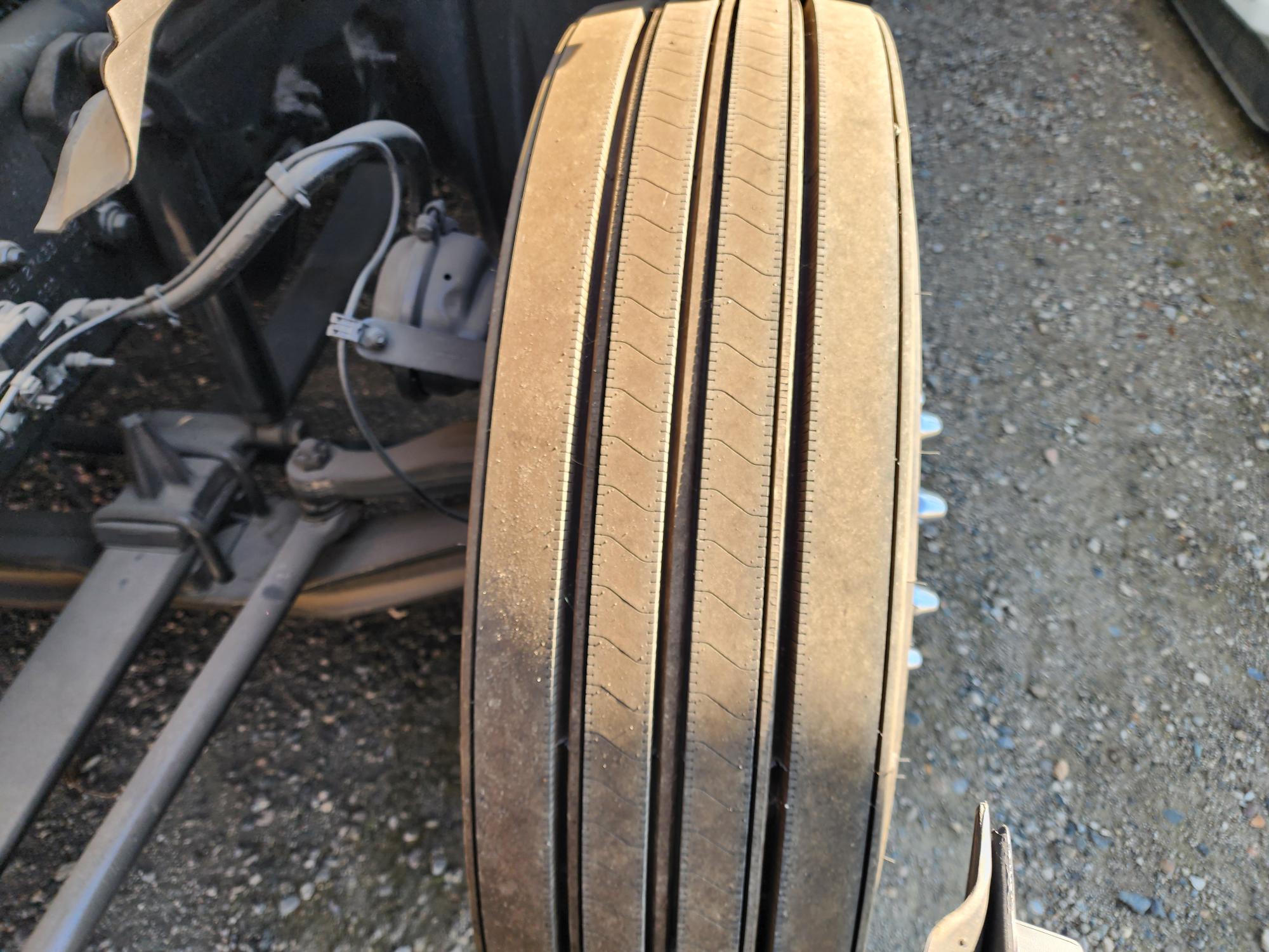 2023 FREIGHTLINER CASCADIA 126SLP - image 12