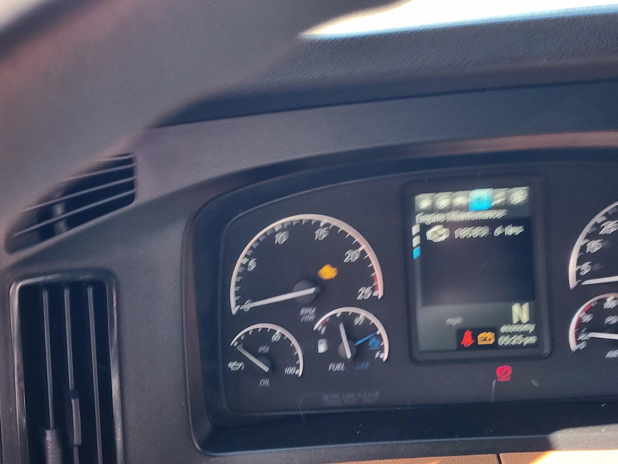 2020 FREIGHTLINER CASCADIA 126SLP - image 12