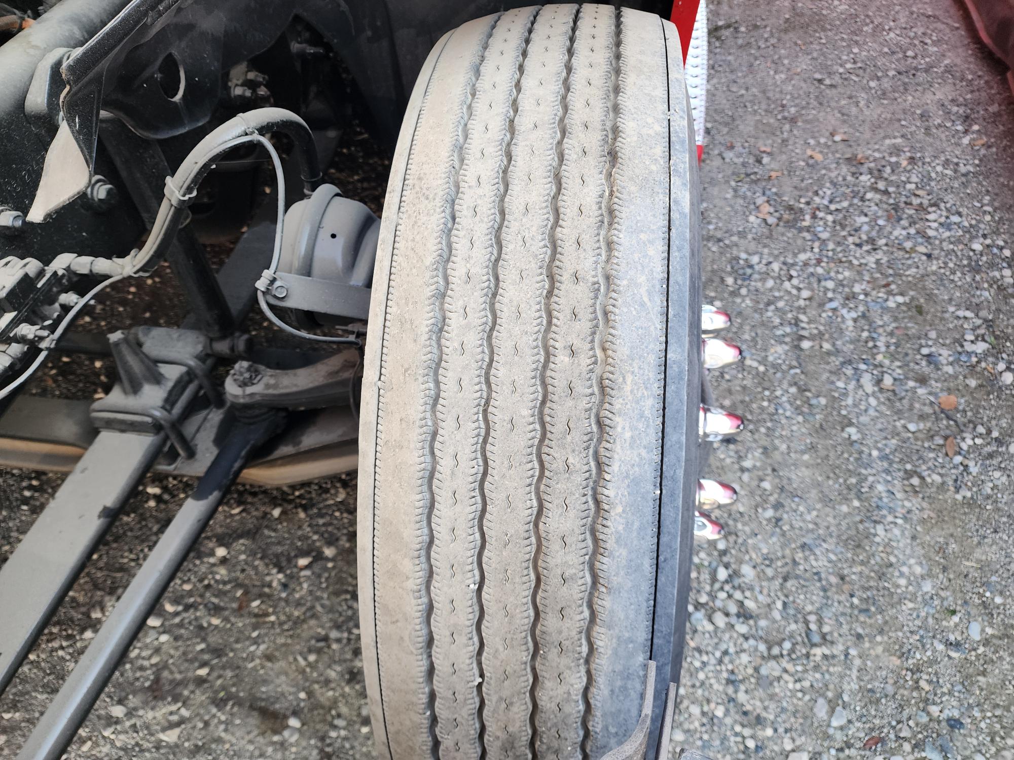 2021 FREIGHTLINER CASCADIA 126SLP - image 12