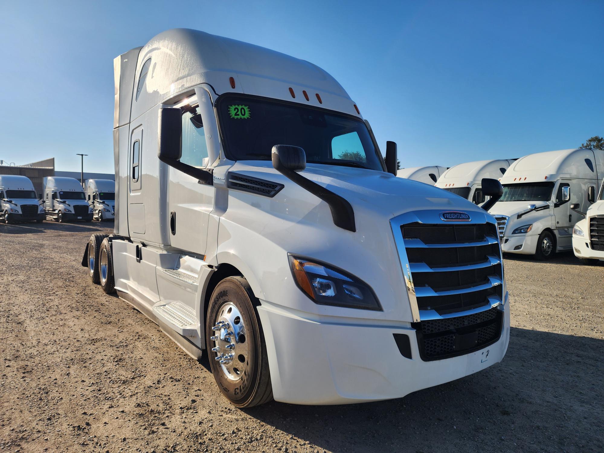 2020 FREIGHTLINER CASCADIA 126SLP - image 8