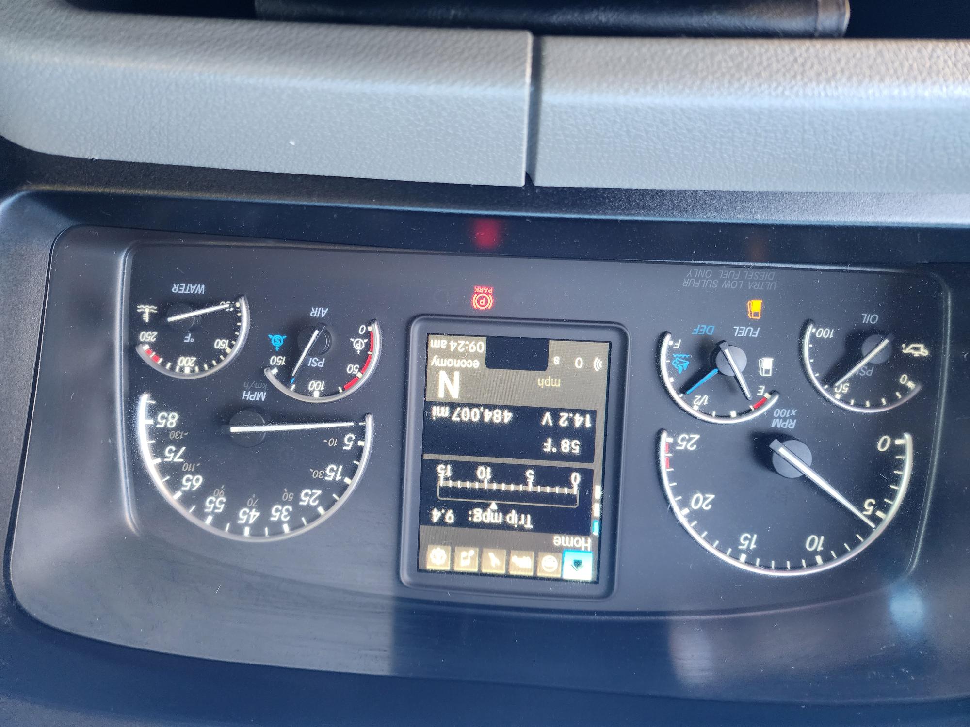 2020 FREIGHTLINER CASCADIA 126SLP - image 14